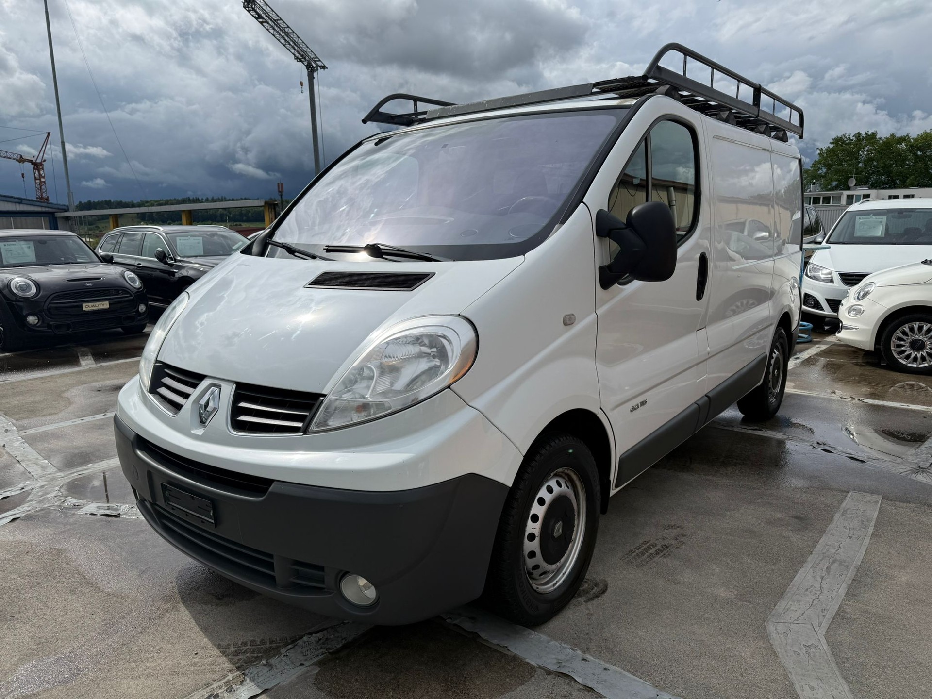 RENAULT Trafic 2.0 dCi 115 2.9t L1H1
