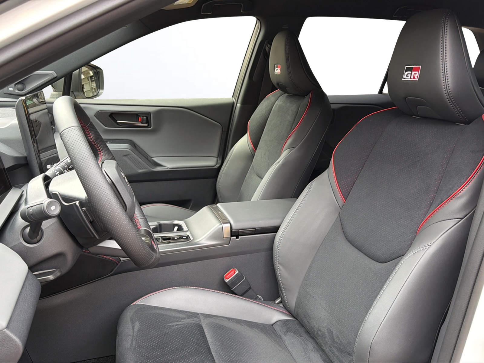 TOYOTA RAV4 2.5 HEV GR Sport-image-9