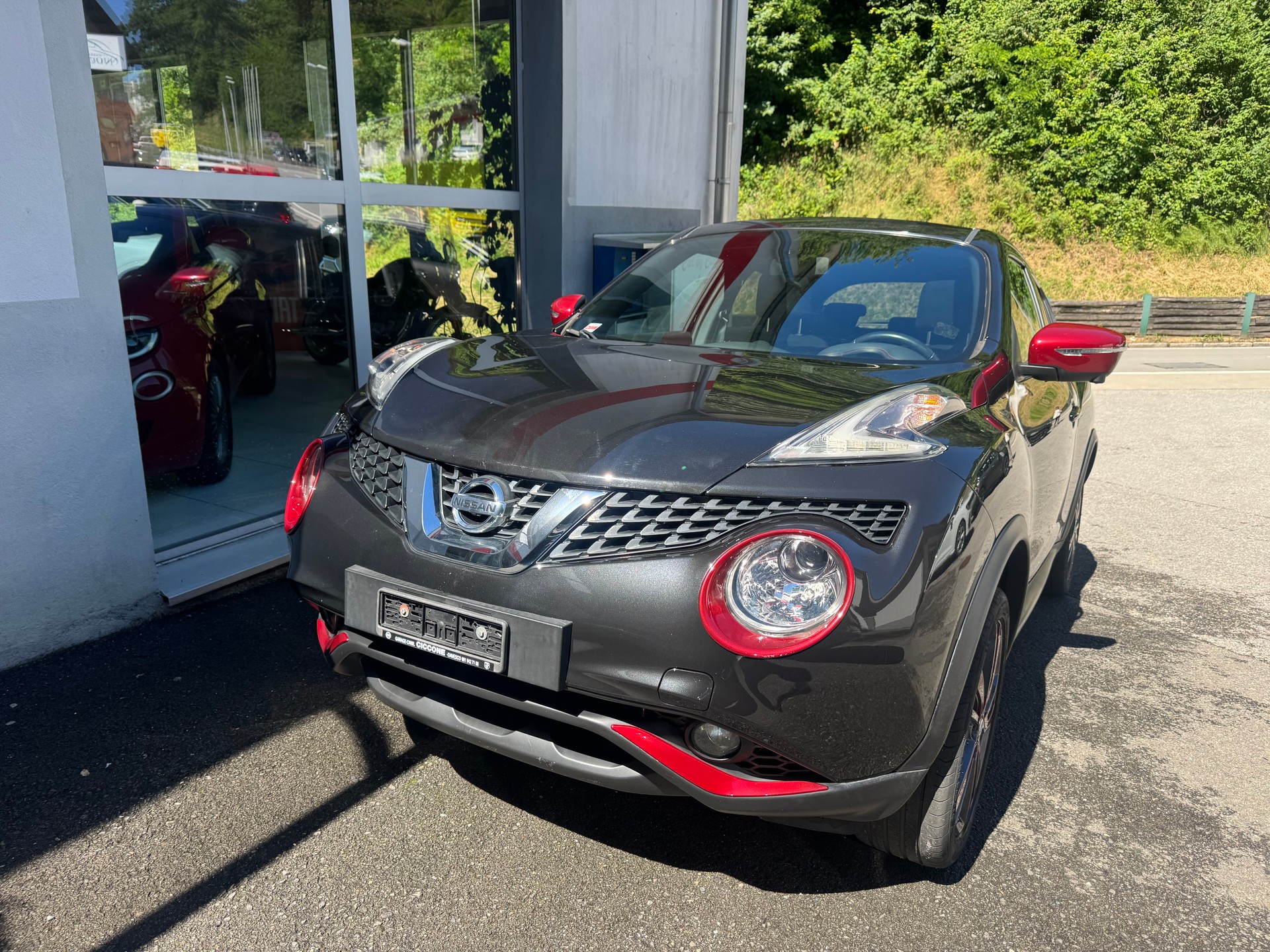 NISSAN Juke 1.2 DIG-T tekna-image-2