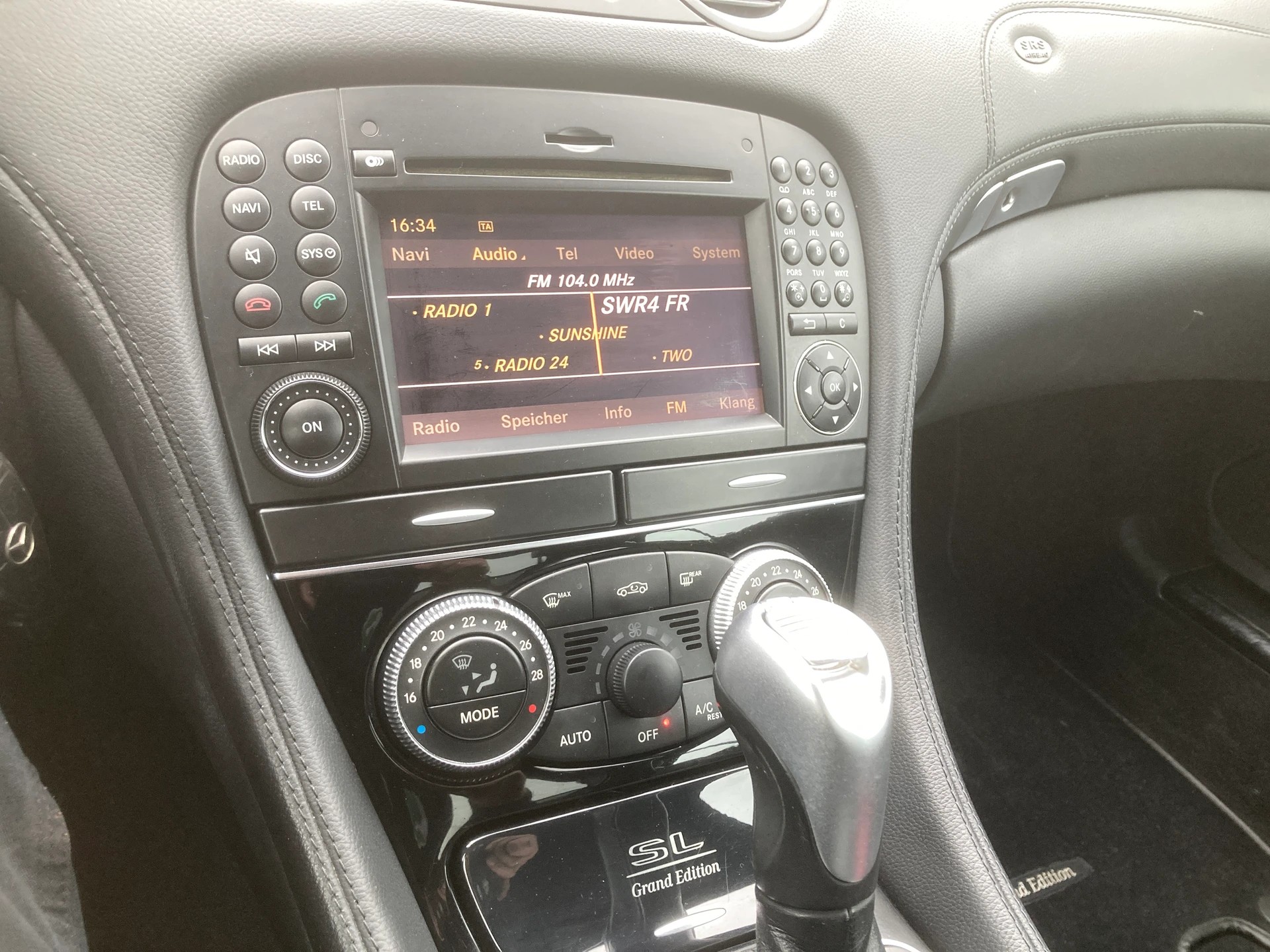 MERCEDES-BENZ SL 300 (280) 7G-Tronic-image-10