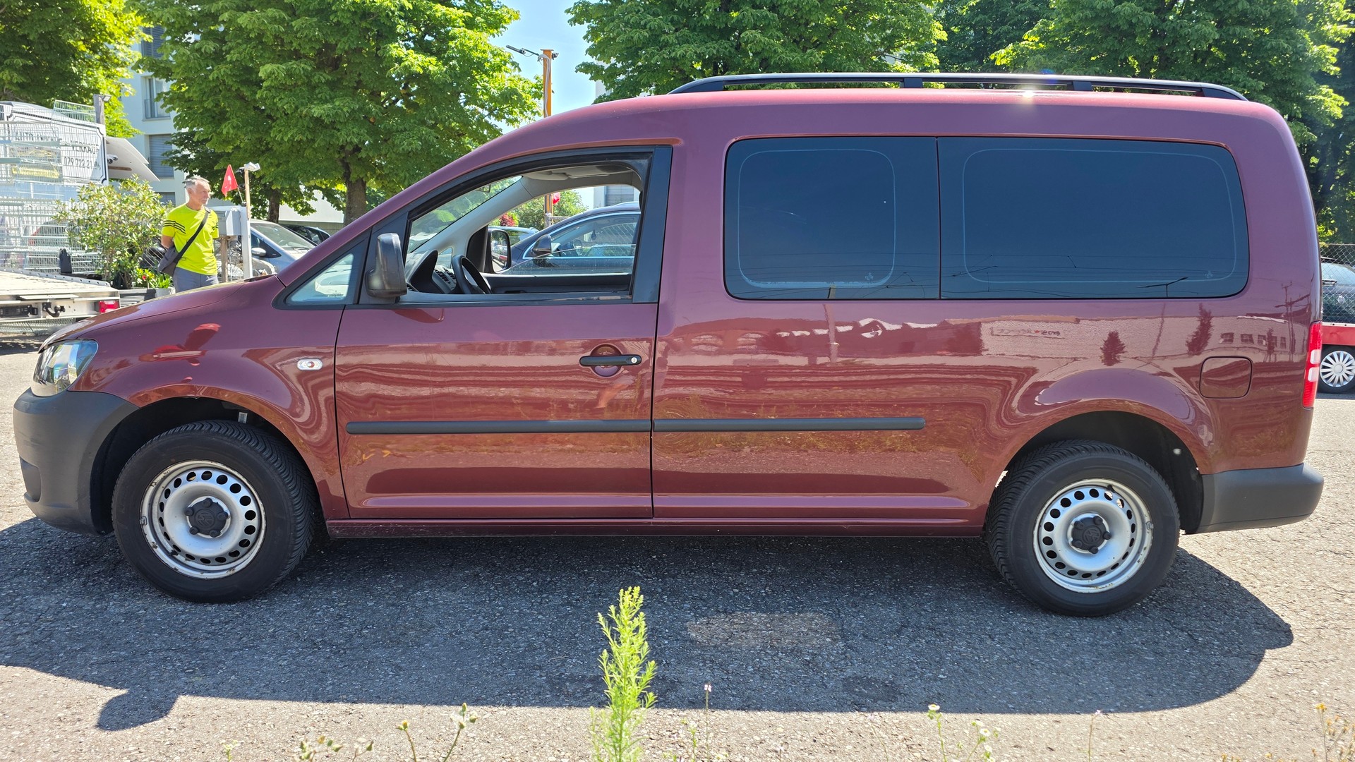 VW Caddy Maxi 1.6 TDI-image-6
