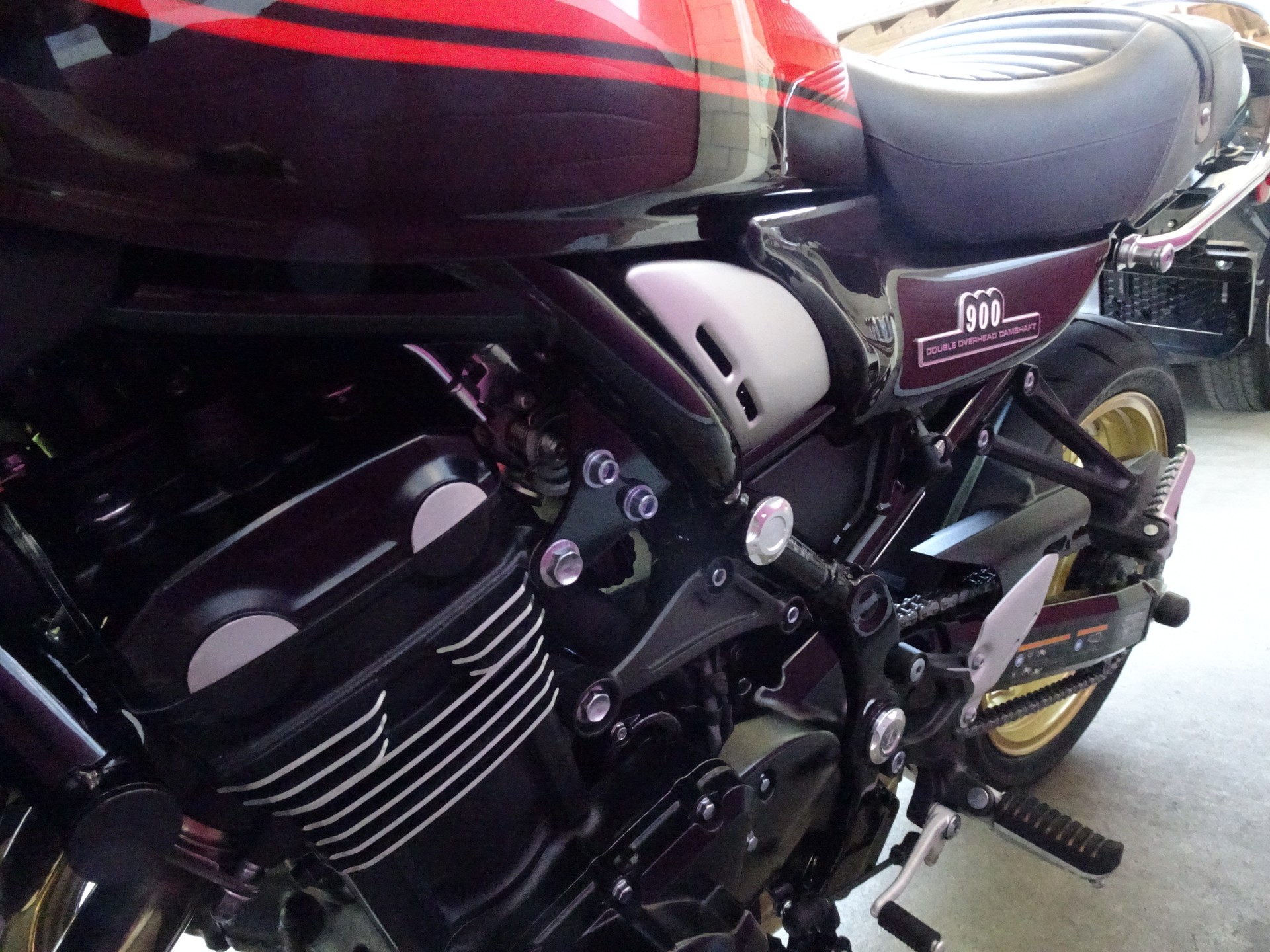 KAWASAKI Z 900 RS-image-12