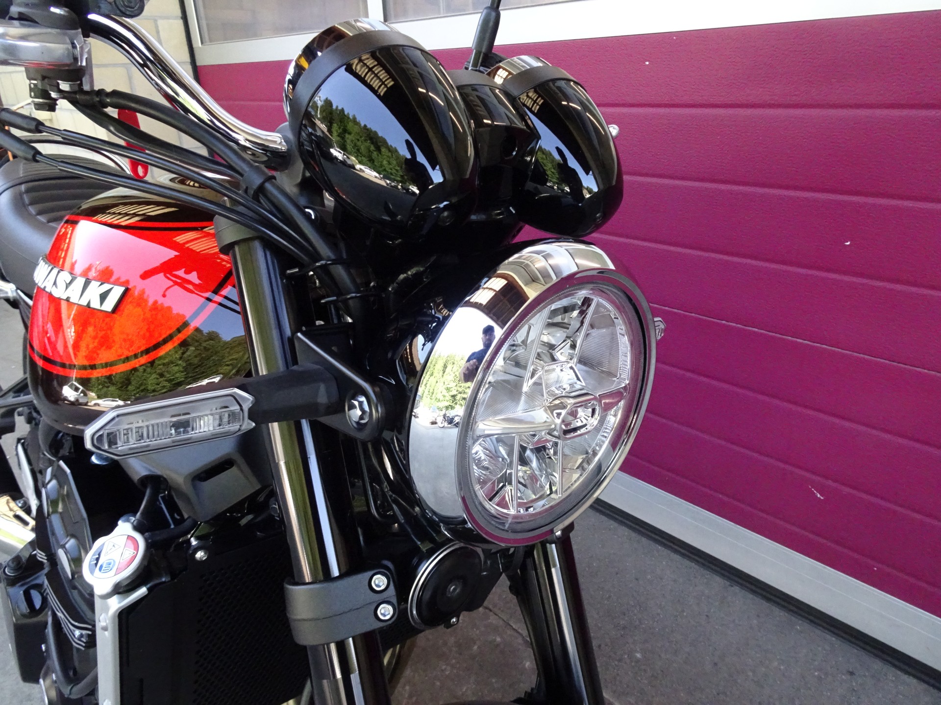 KAWASAKI Z 900 RS-image-11