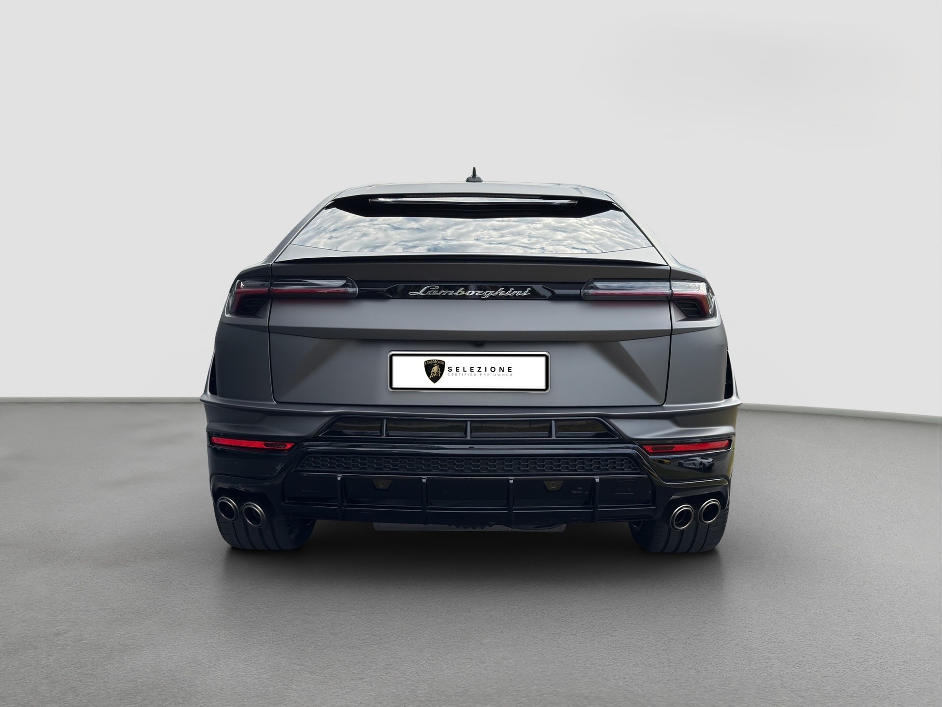 LAMBORGHINI Urus S E-Gear-showroom-element-3