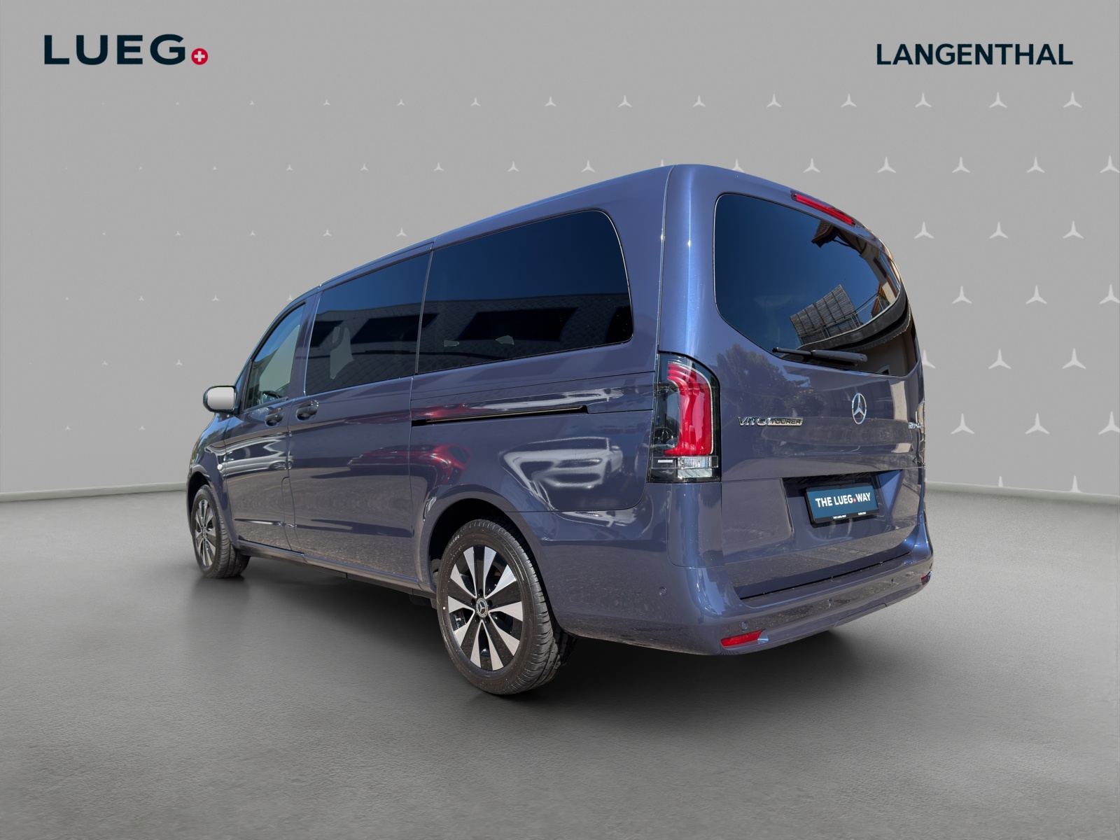 MERCEDES-BENZ Vito 116 CDI Lang Tourer 9G-Tronic 4M Select-image-2