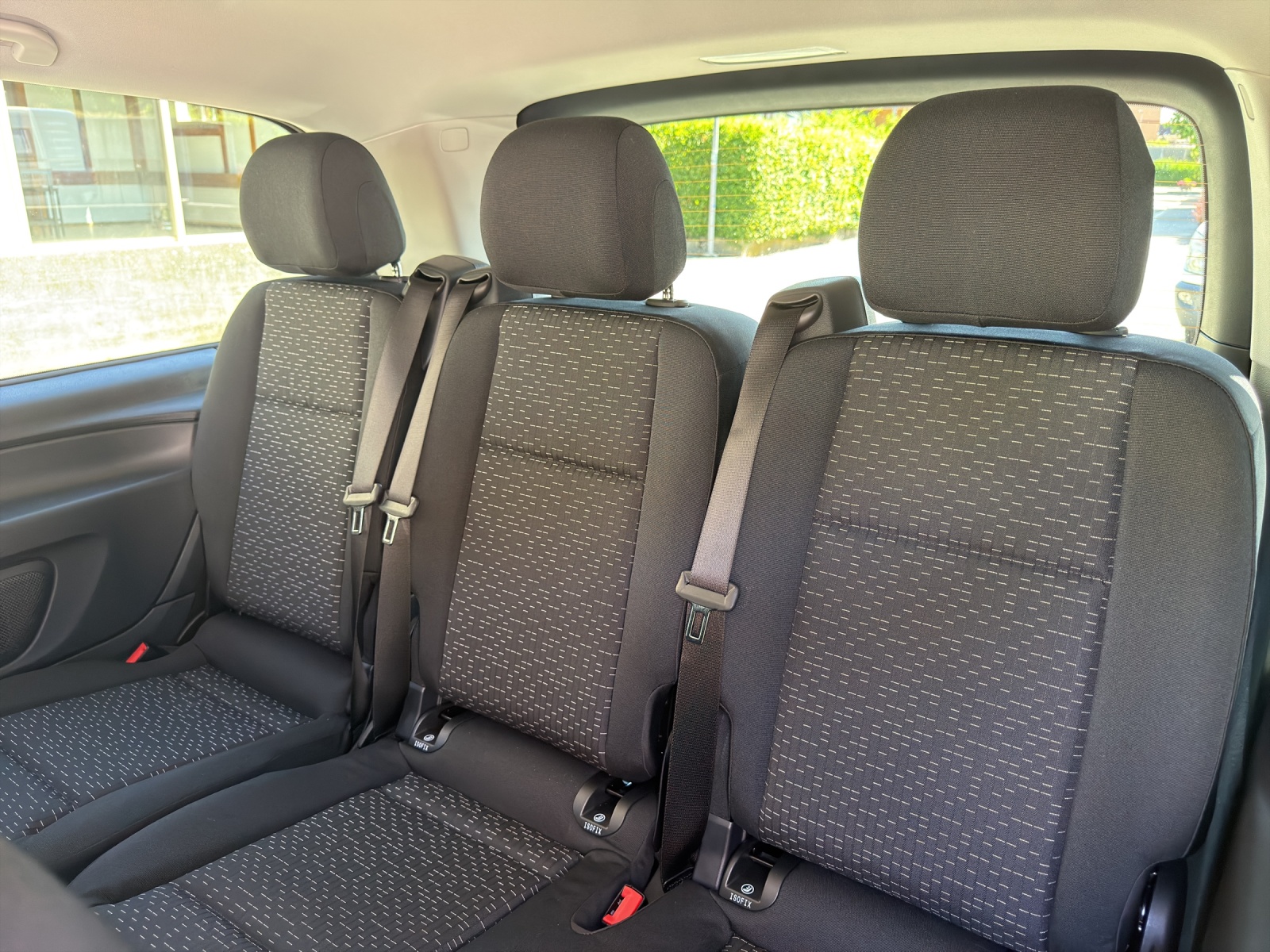 MERCEDES-BENZ Vito 116 CDI Lang Tourer 9G-Tronic 4M Select-image-15