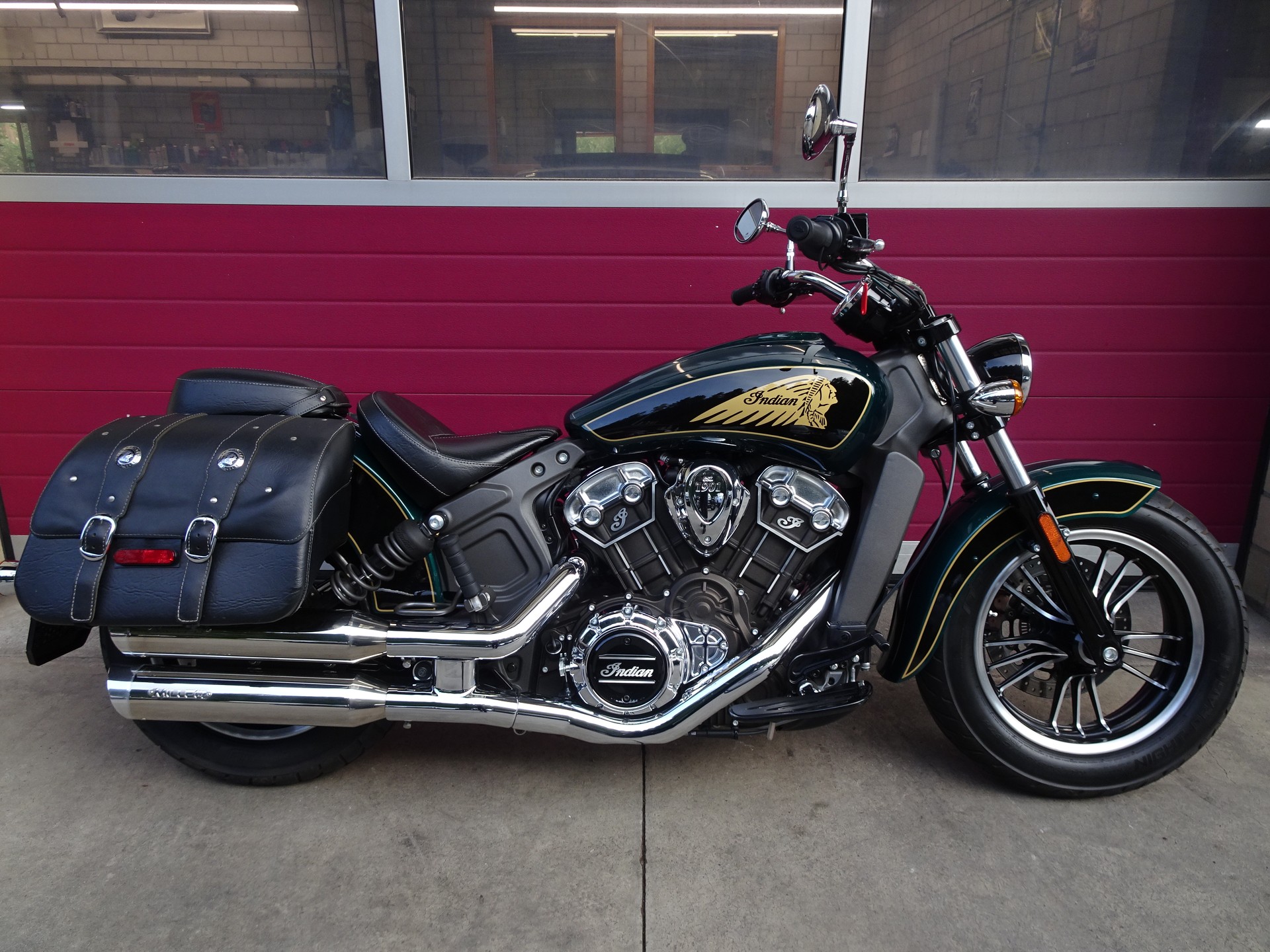 INDIAN Scout ABS-image-0