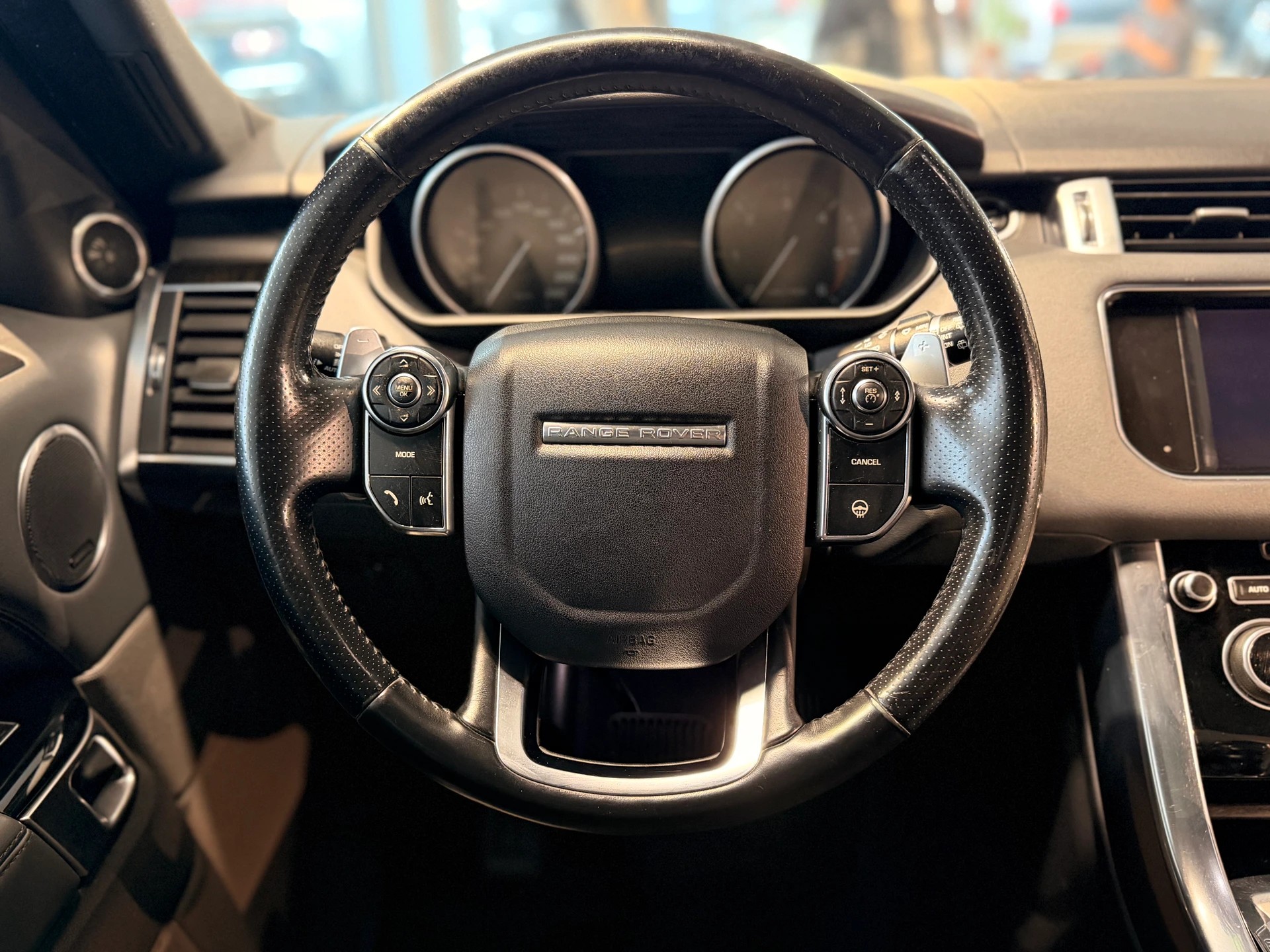LAND ROVER Range Rover Sport 3.0 SDV6 SE Automatic 7-Plätzer-image-14
