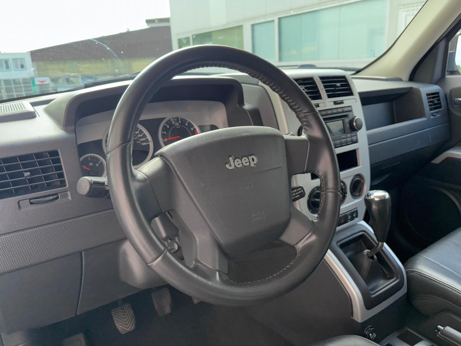 JEEP Patriot 2.4 Limited Leder AHK 8-Fach-image-6