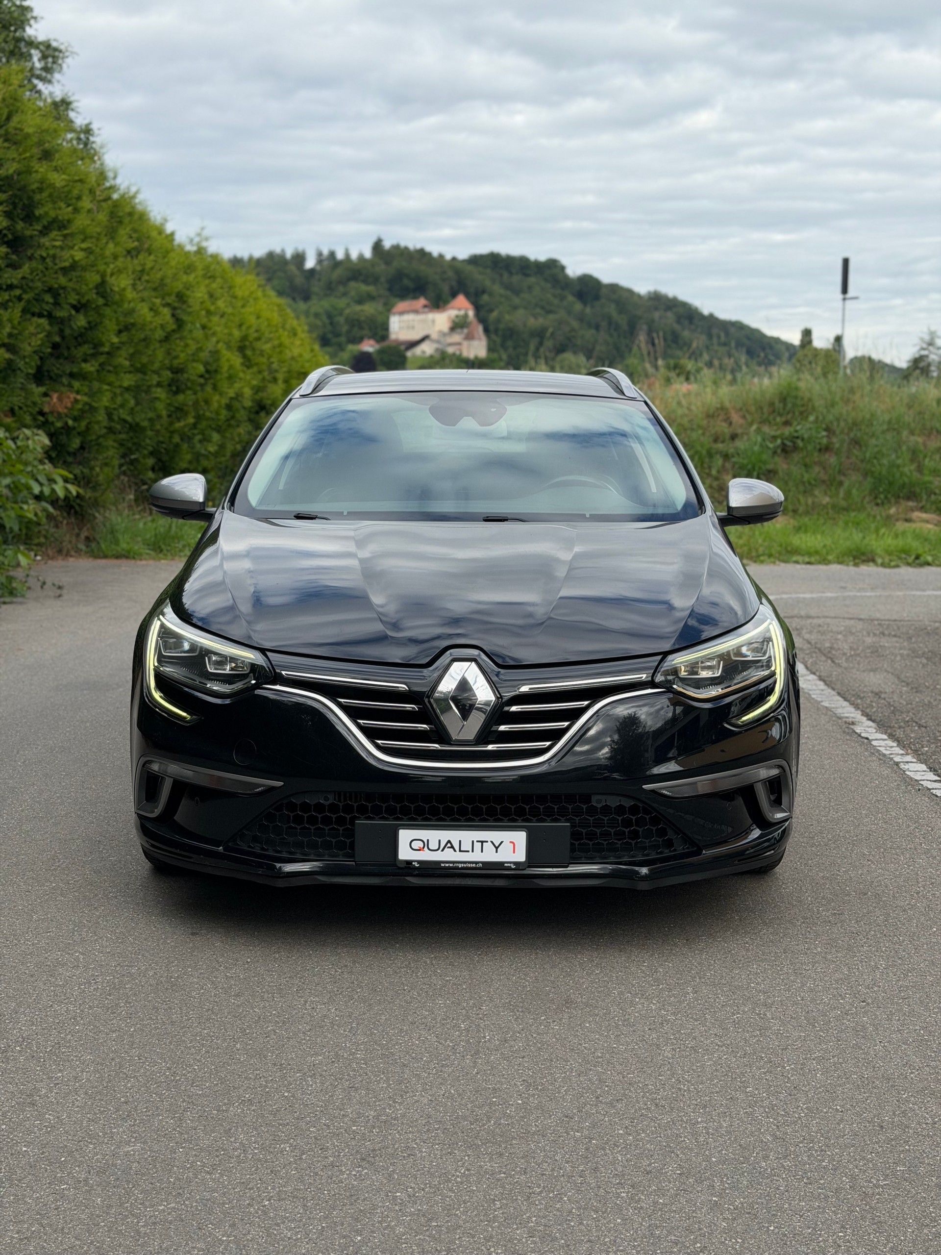 RENAULT Mégane Grandtour 1.2 16V Turbo GT Line EDC-showroom-element-1