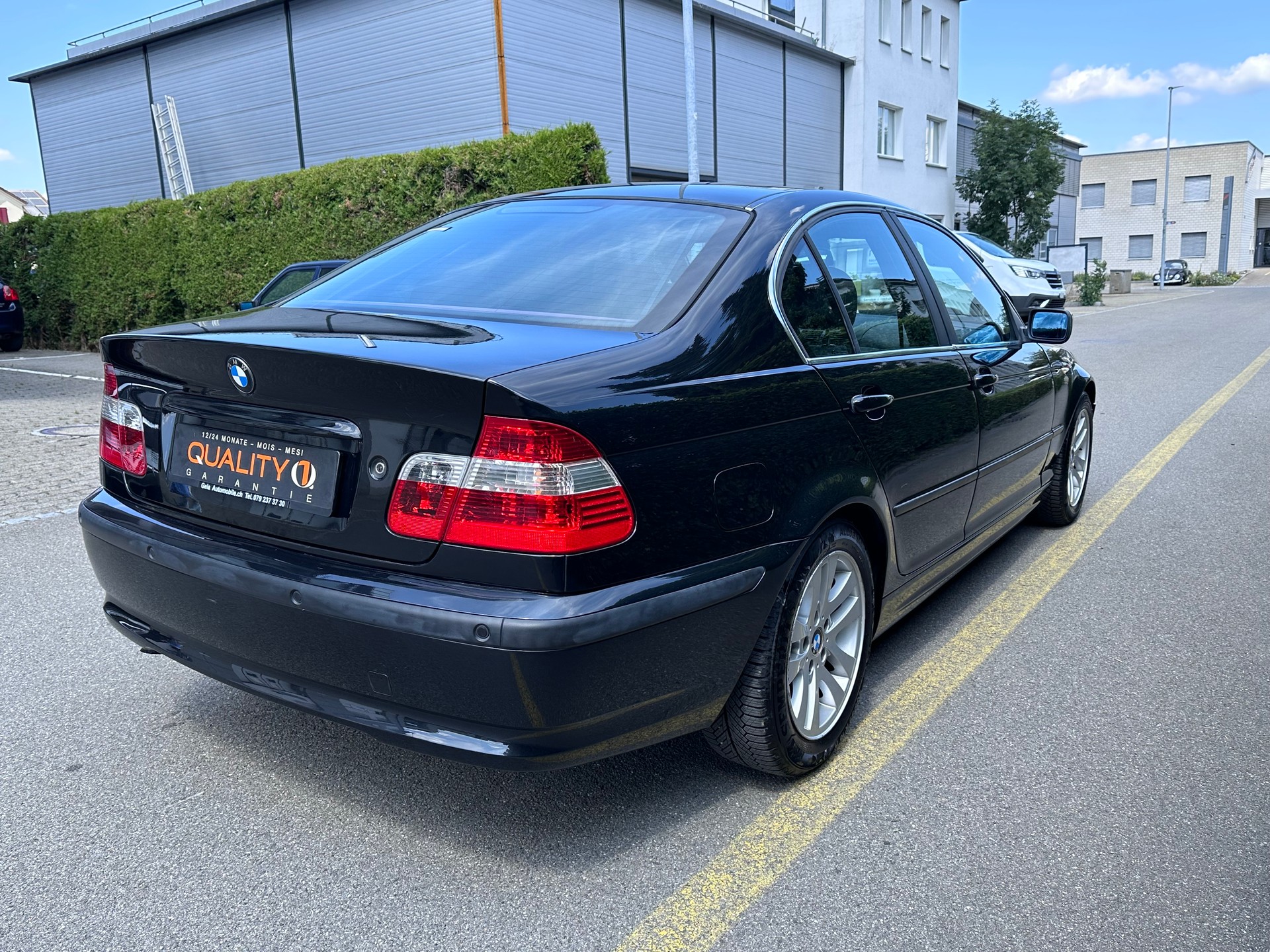 BMW 320d-image-4