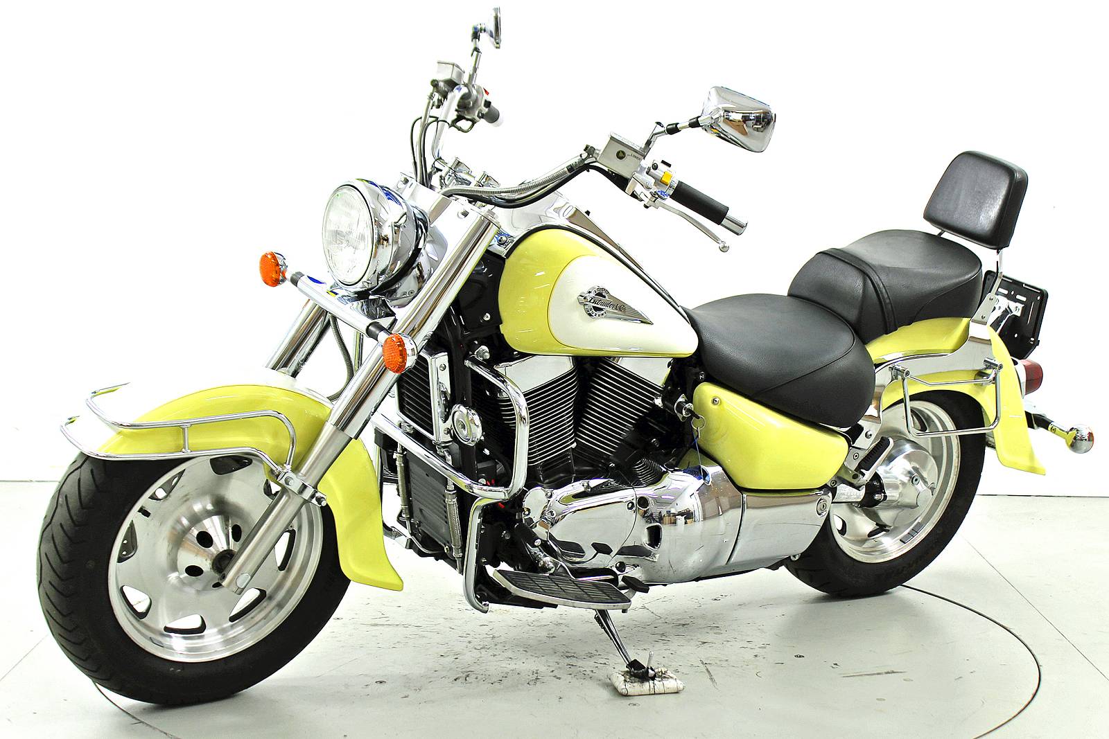 SUZUKI VL 1500 Intruder-image-2