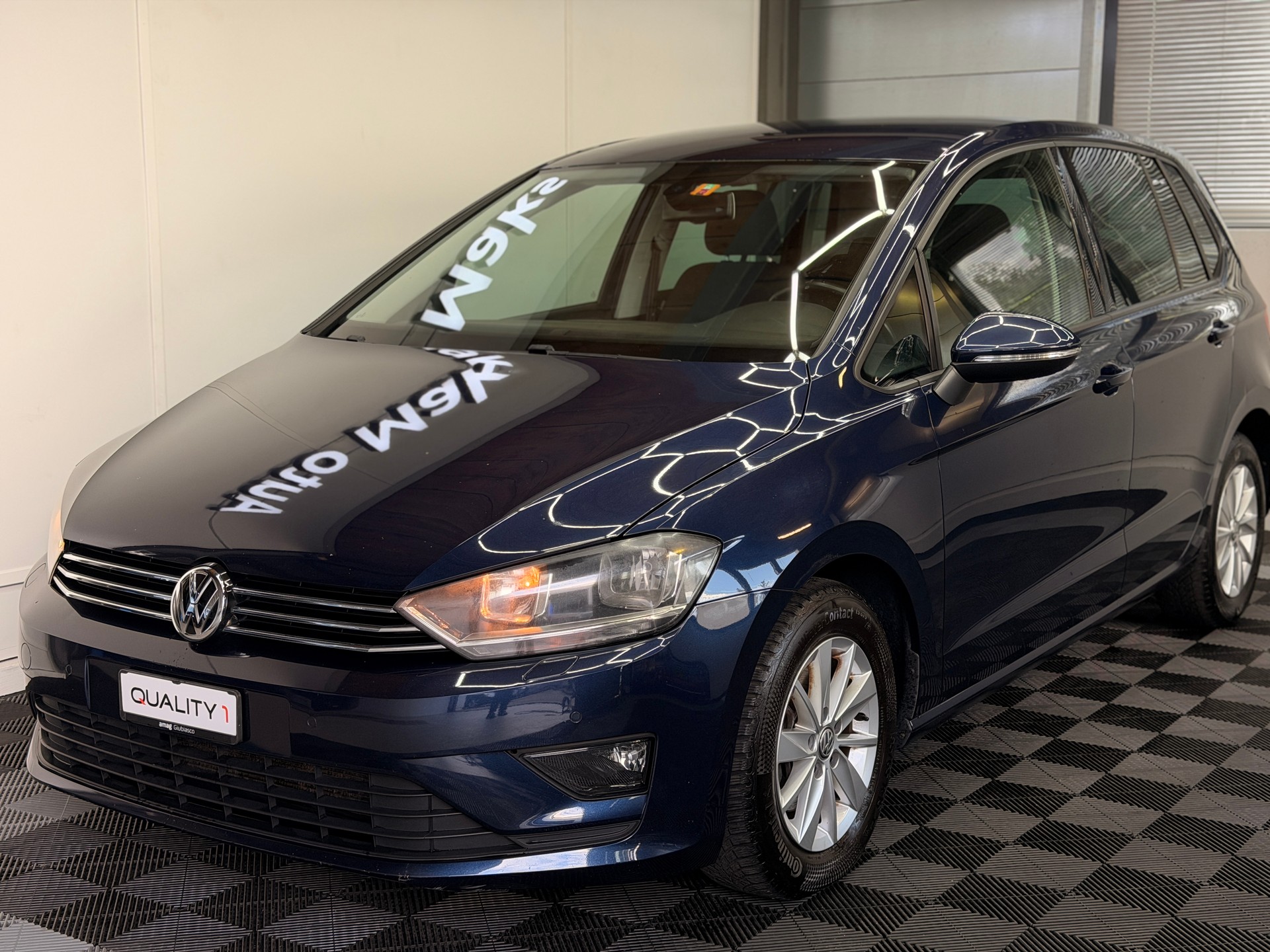 VW Golf Sportsvan 1.4 TSI Lounge DSG-showroom-element-3