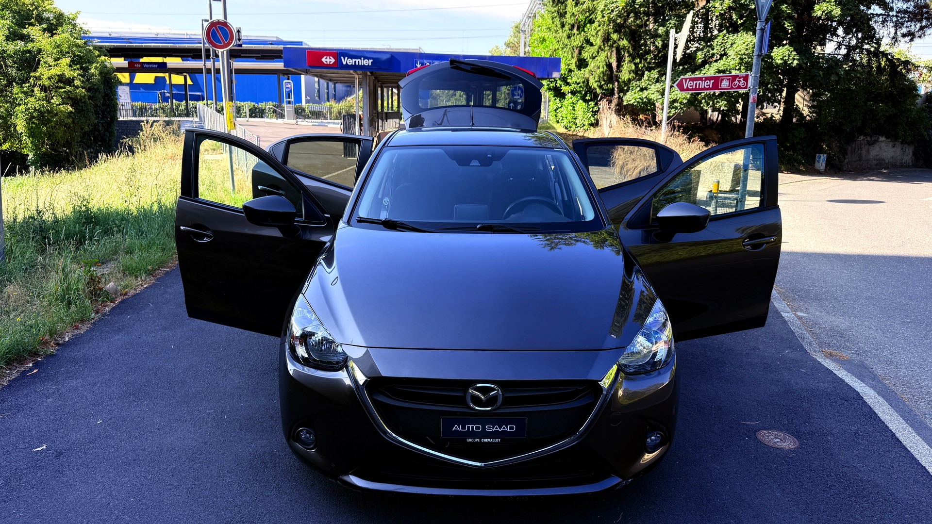 MAZDA 2 1.5 CD 16V Skyactiv-D Ambition-image-12