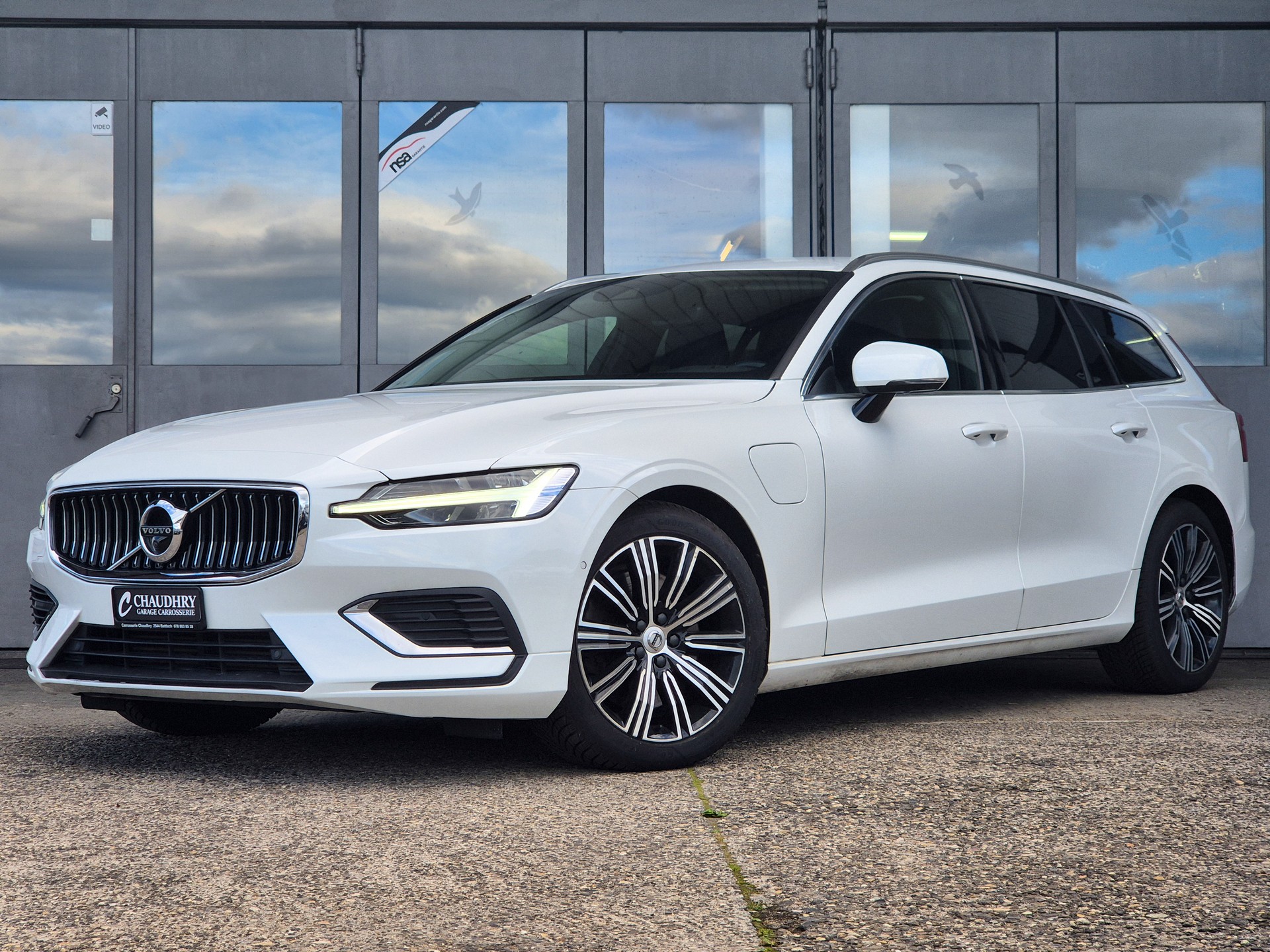 VOLVO V60 T6 eAWD Twin Engine Inscription Geartronic