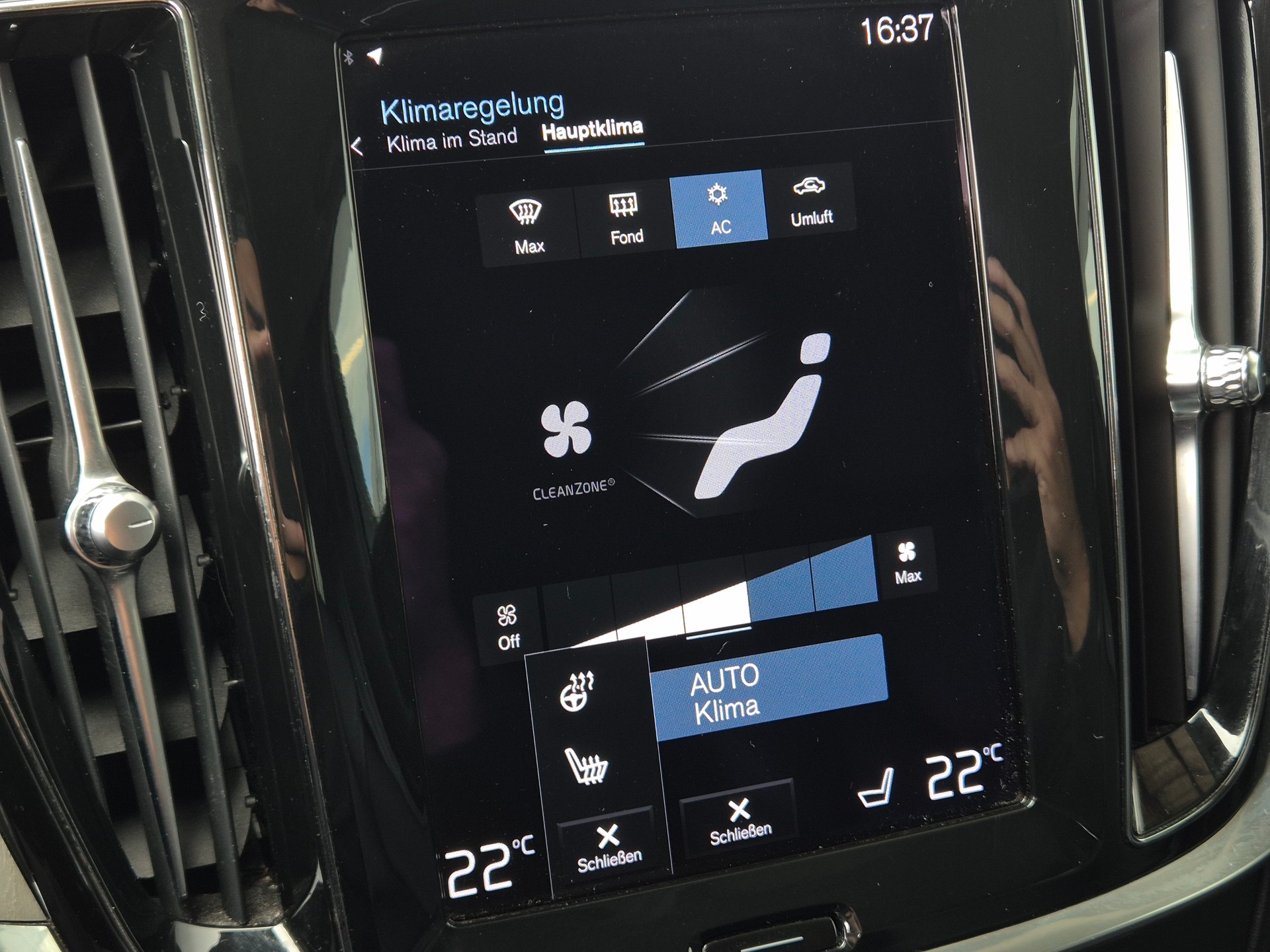 VOLVO V60 T6 eAWD Twin Engine Inscription Geartronic-image-29