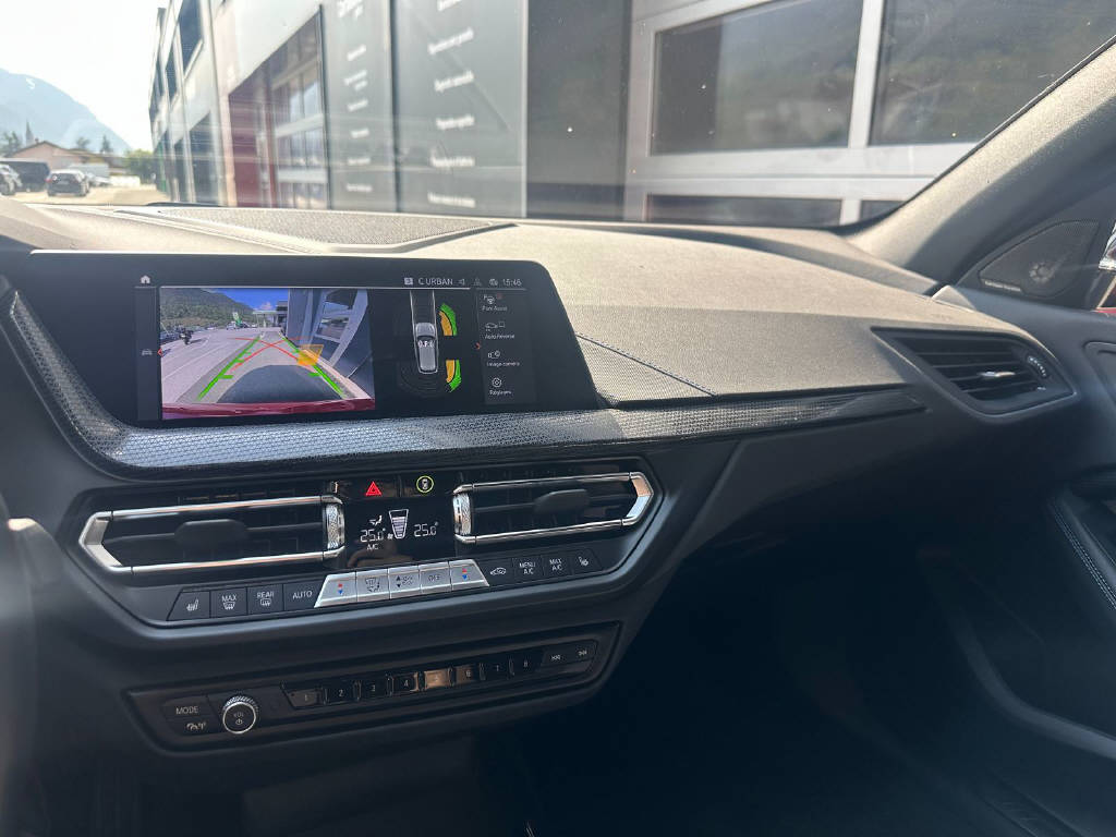 BMW M135i xDrive - (CH)-image-11