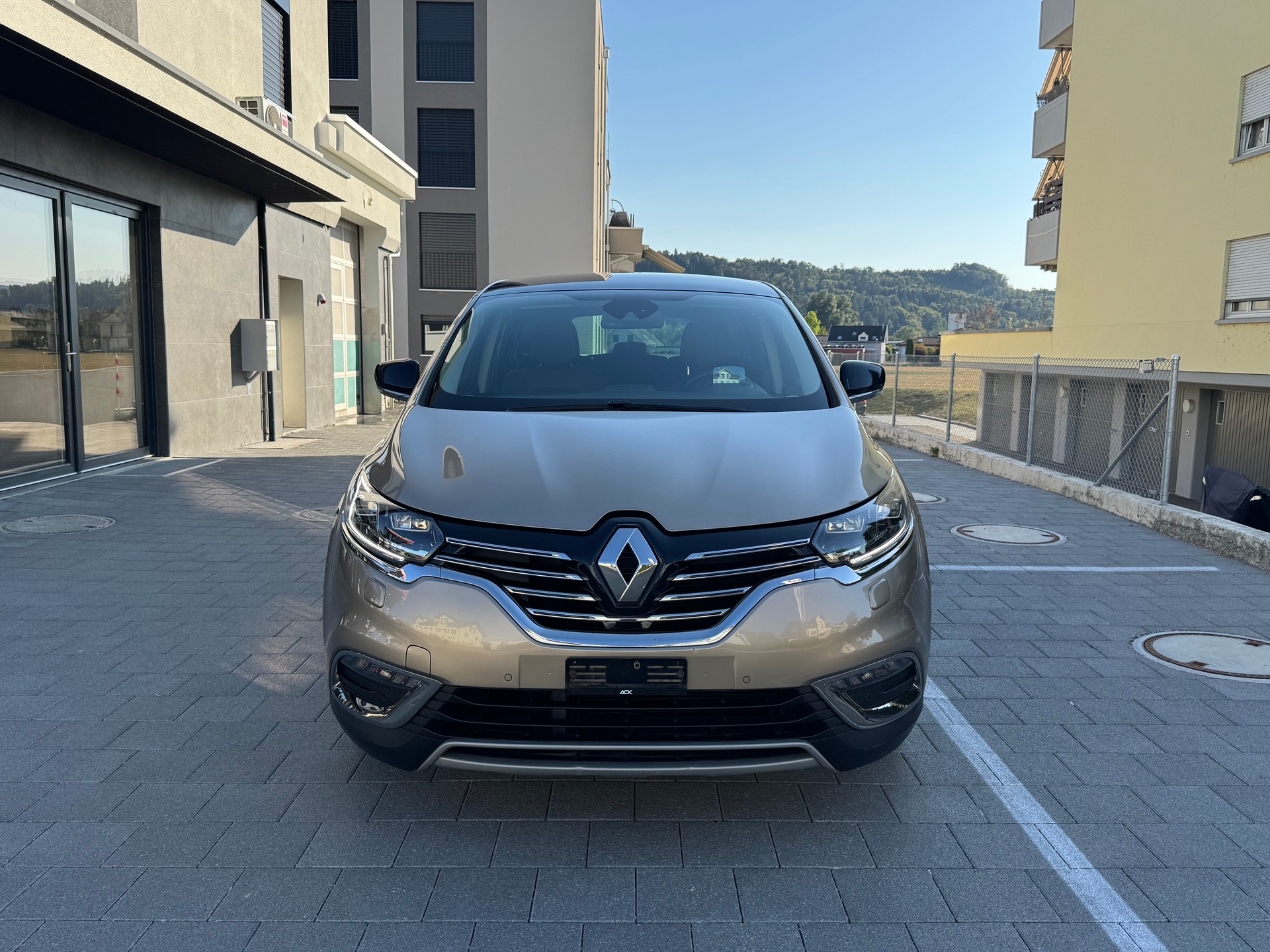 RENAULT Espace 1.6 dCi Initiale Paris EDC-image-7