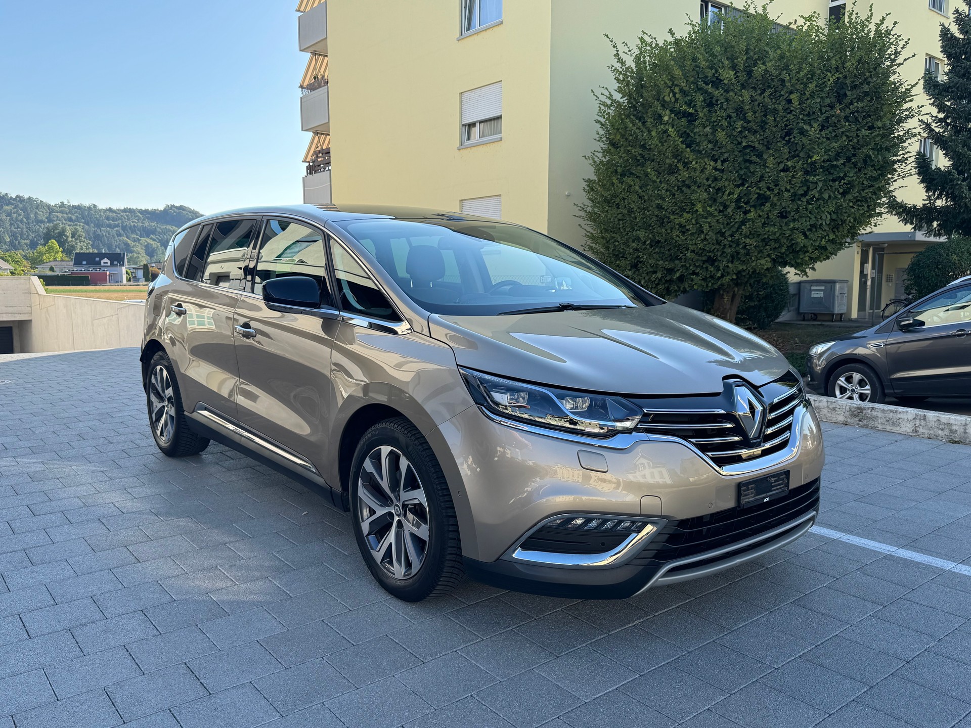 RENAULT Espace 1.6 dCi Initiale Paris EDC-image-6