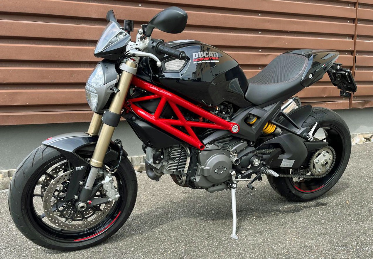 DUCATI Monster 1100 EVO ABS-image-0