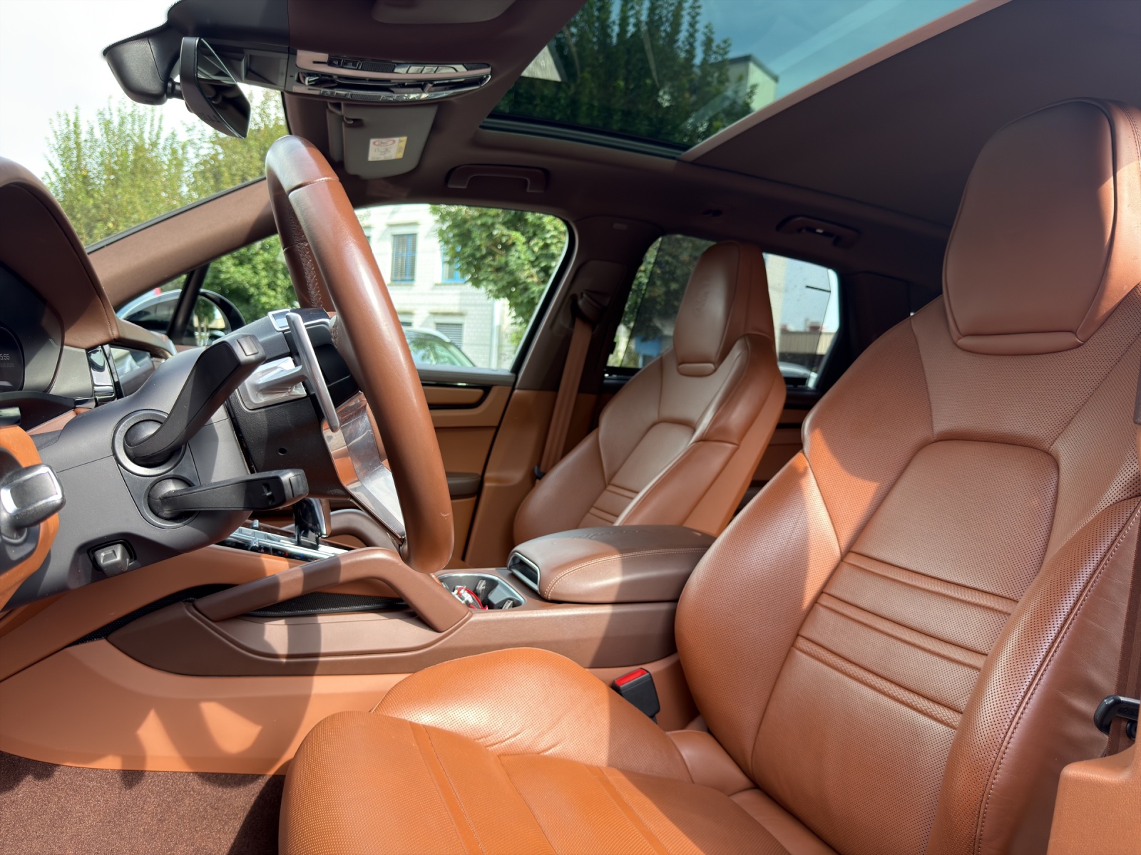 PORSCHE Cayenne S-image-9