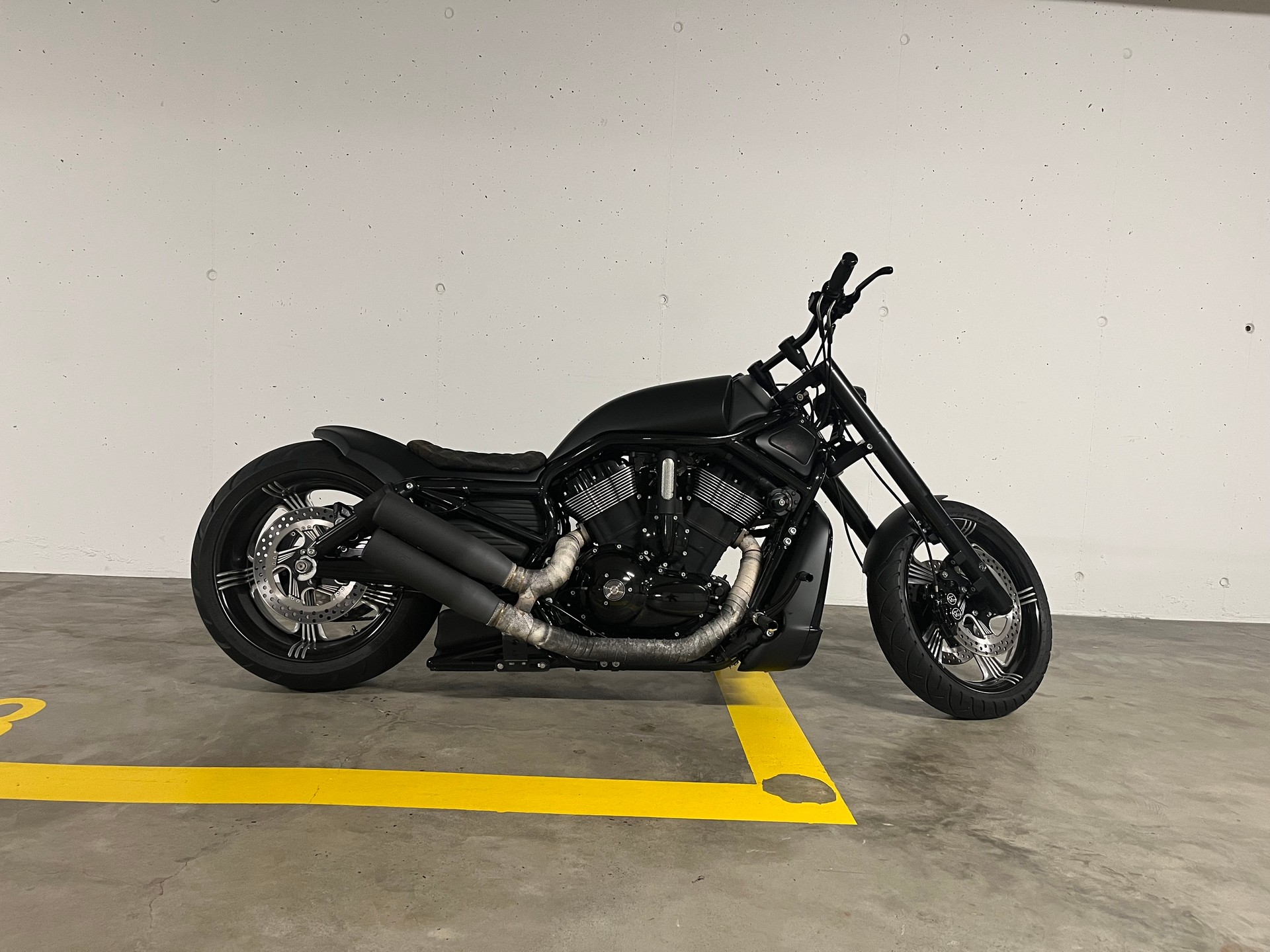 HARLEY-DAVIDSON VRSCDX Night Rod Special ABS-image-6