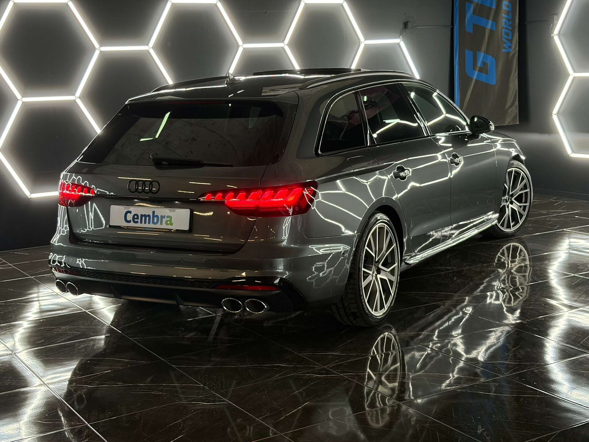 AUDI S4 Avant 3.0 TDI quattro tiptronic-image-4