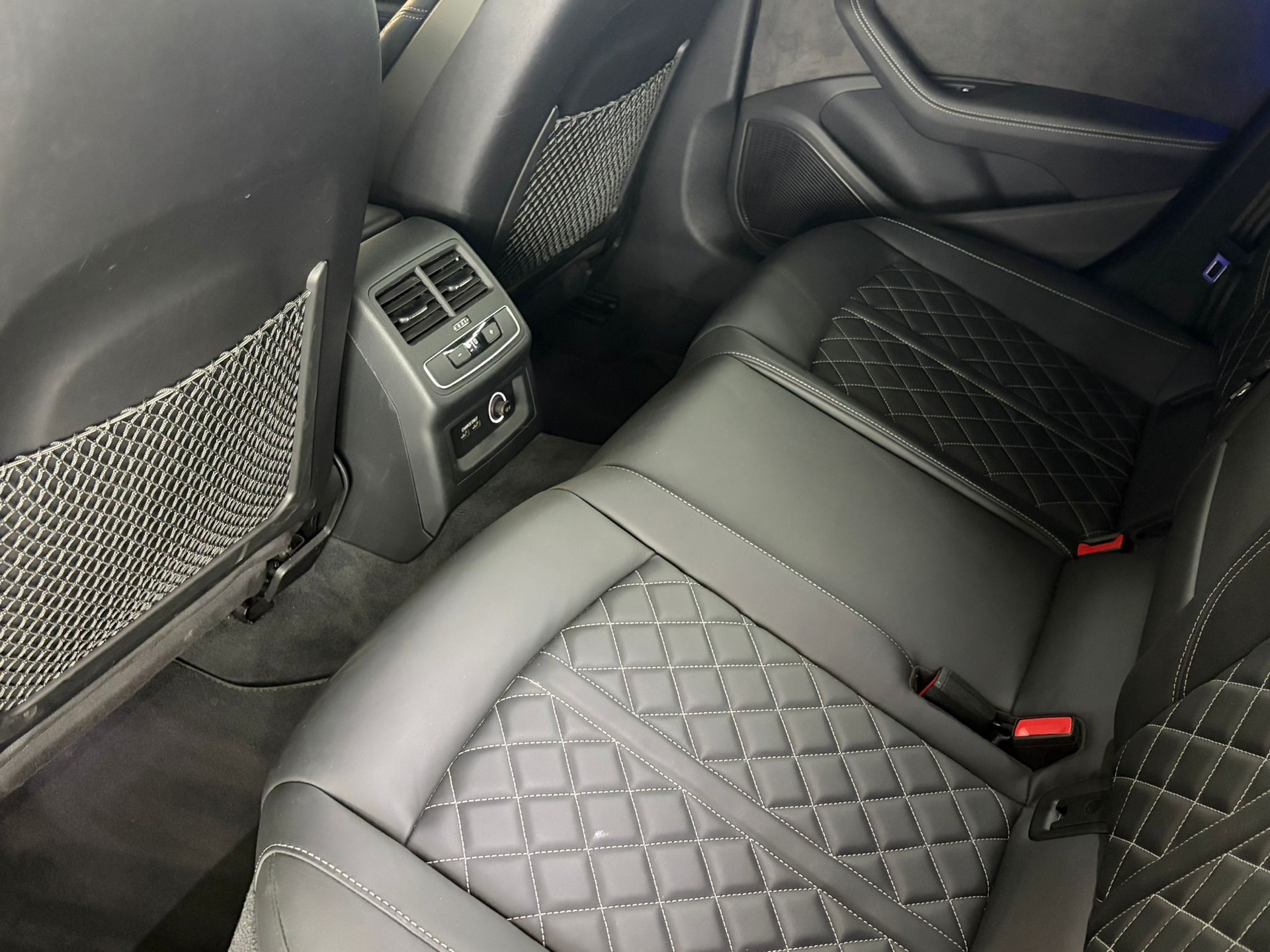 AUDI S4 Avant 3.0 TDI quattro tiptronic-image-13