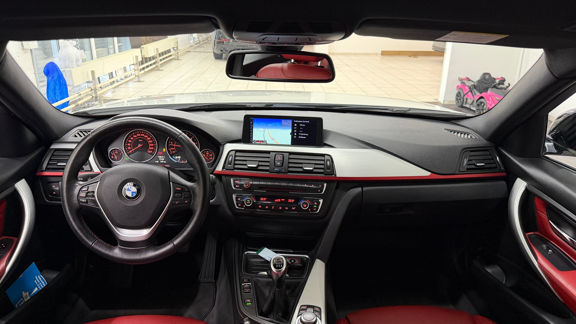 BMW 335i xDrive Sport Line-image-7