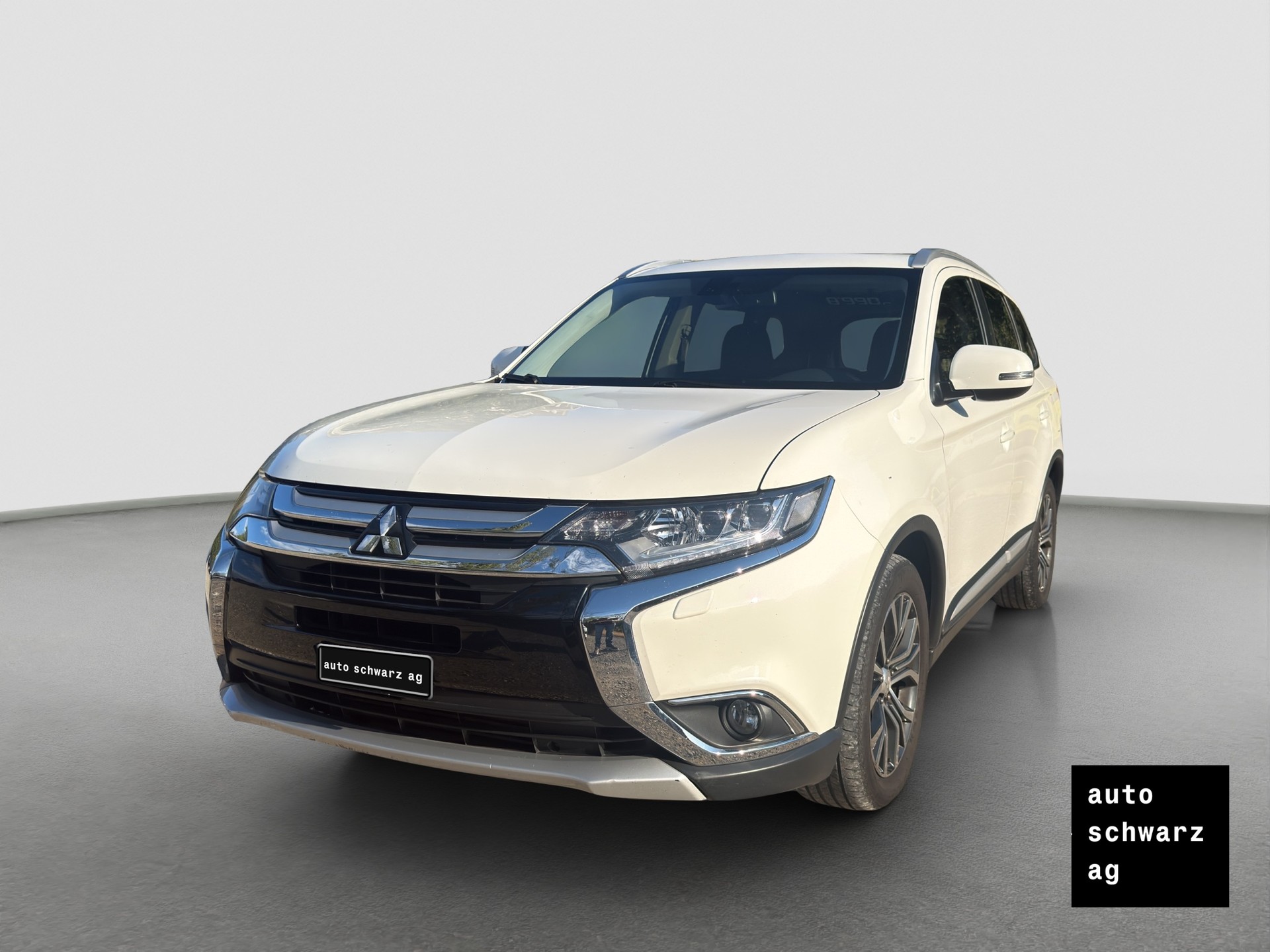 MITSUBISHI Outlander 2.2 DID Diamond 4WD Automatic