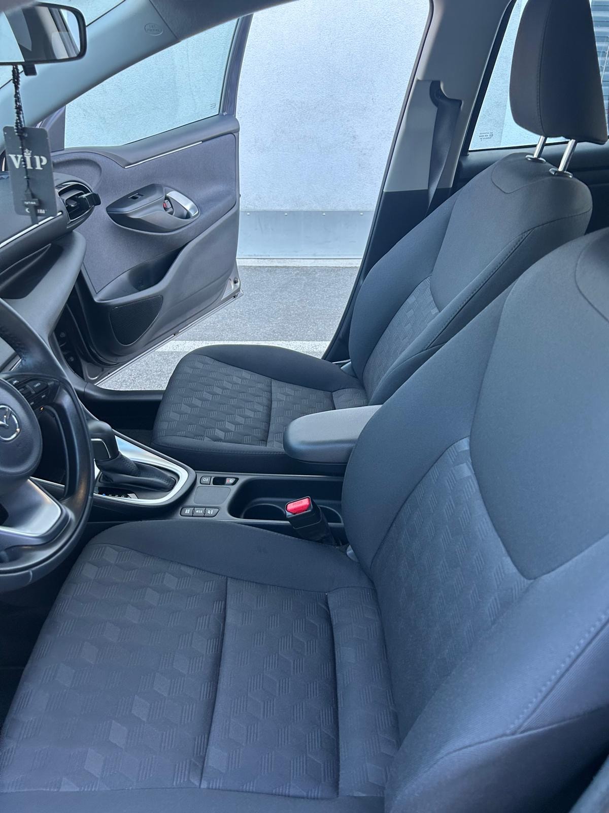 MAZDA 2 1.5 Hybrid Exclusive-Line-image-7