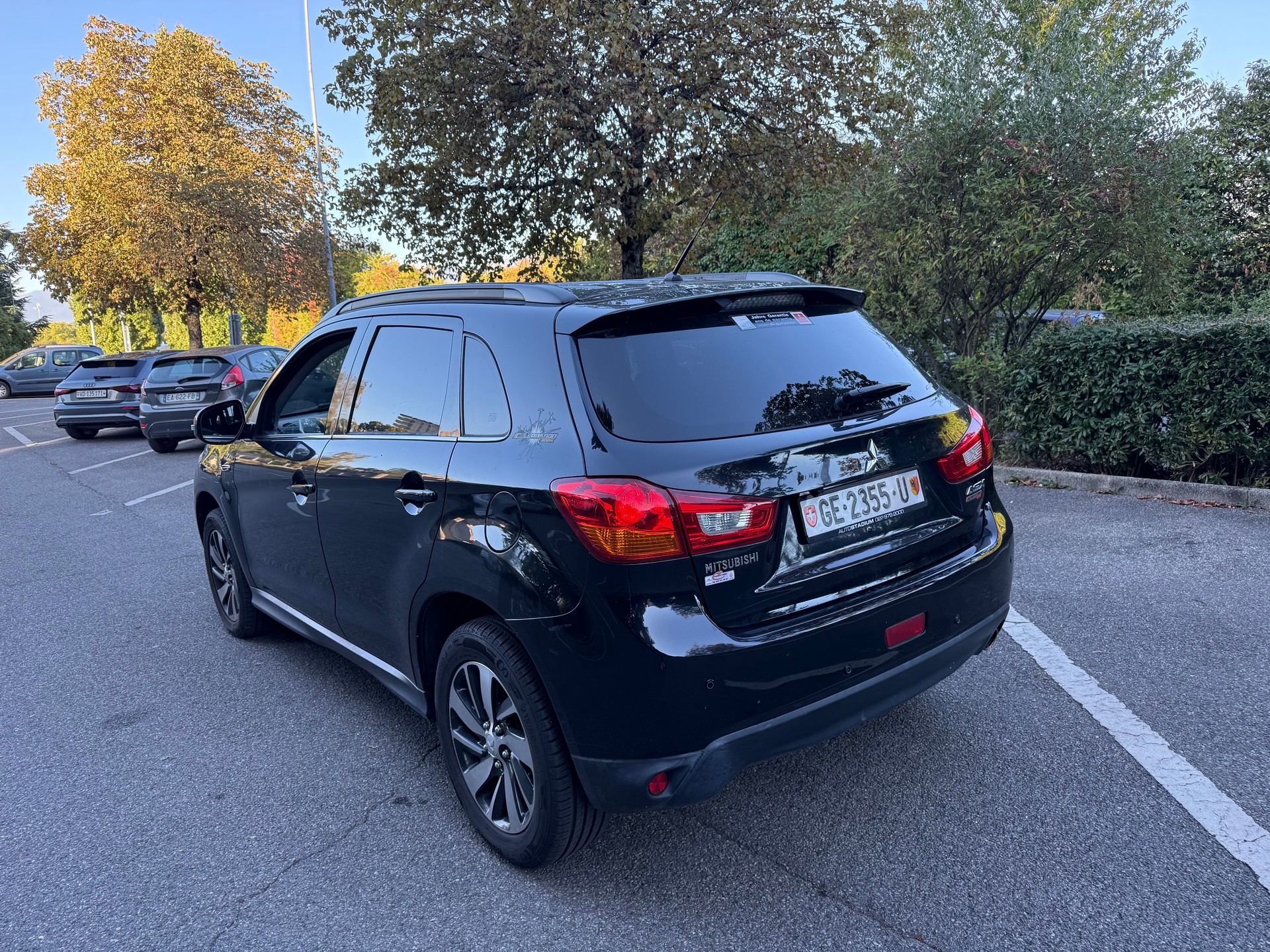 MITSUBISHI ASX 2.2 DID Celebration 300K Leder 4WD Automatic-image-5