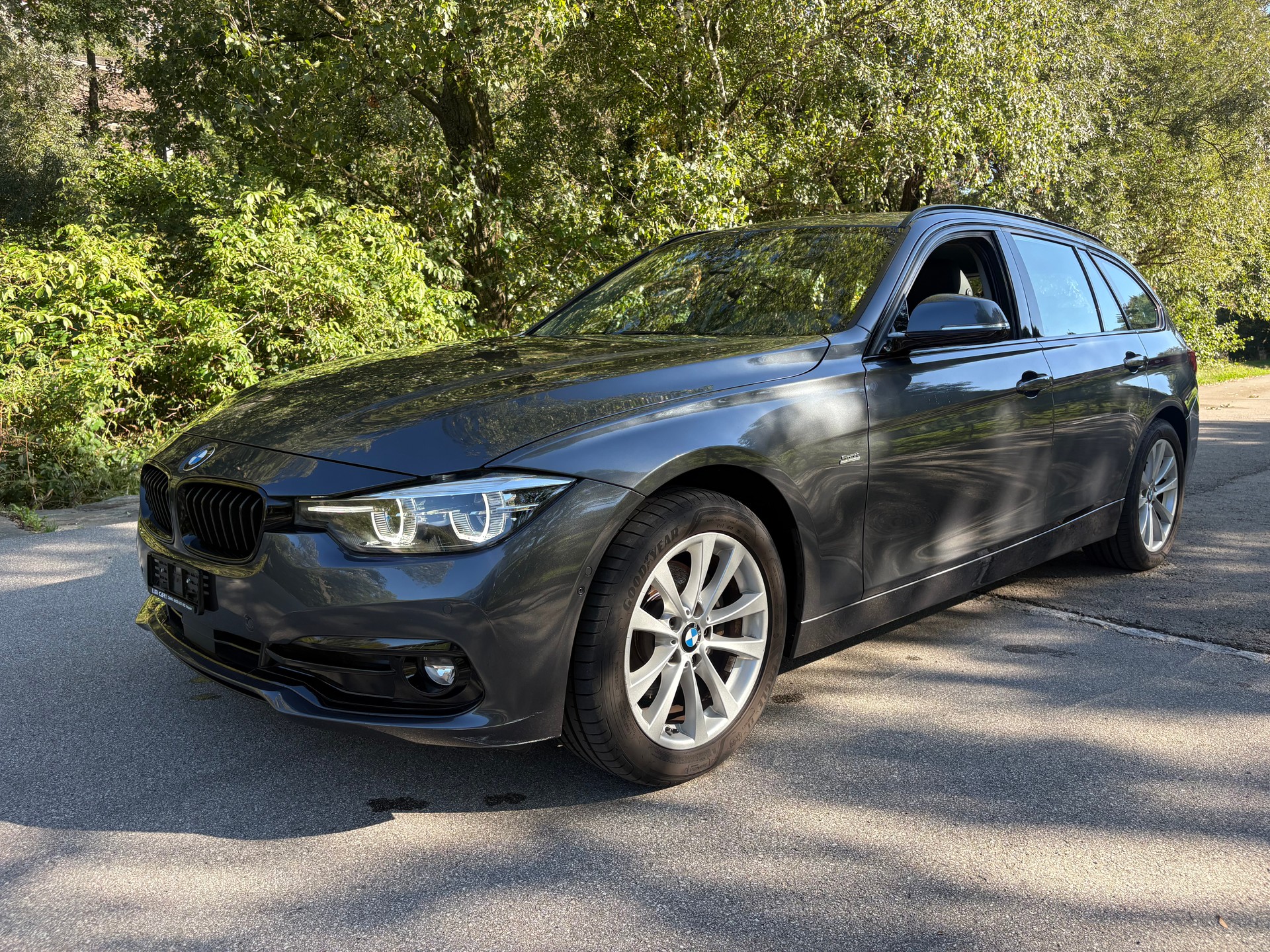 BMW 320d xDrive Touring Sport Line Steptronic