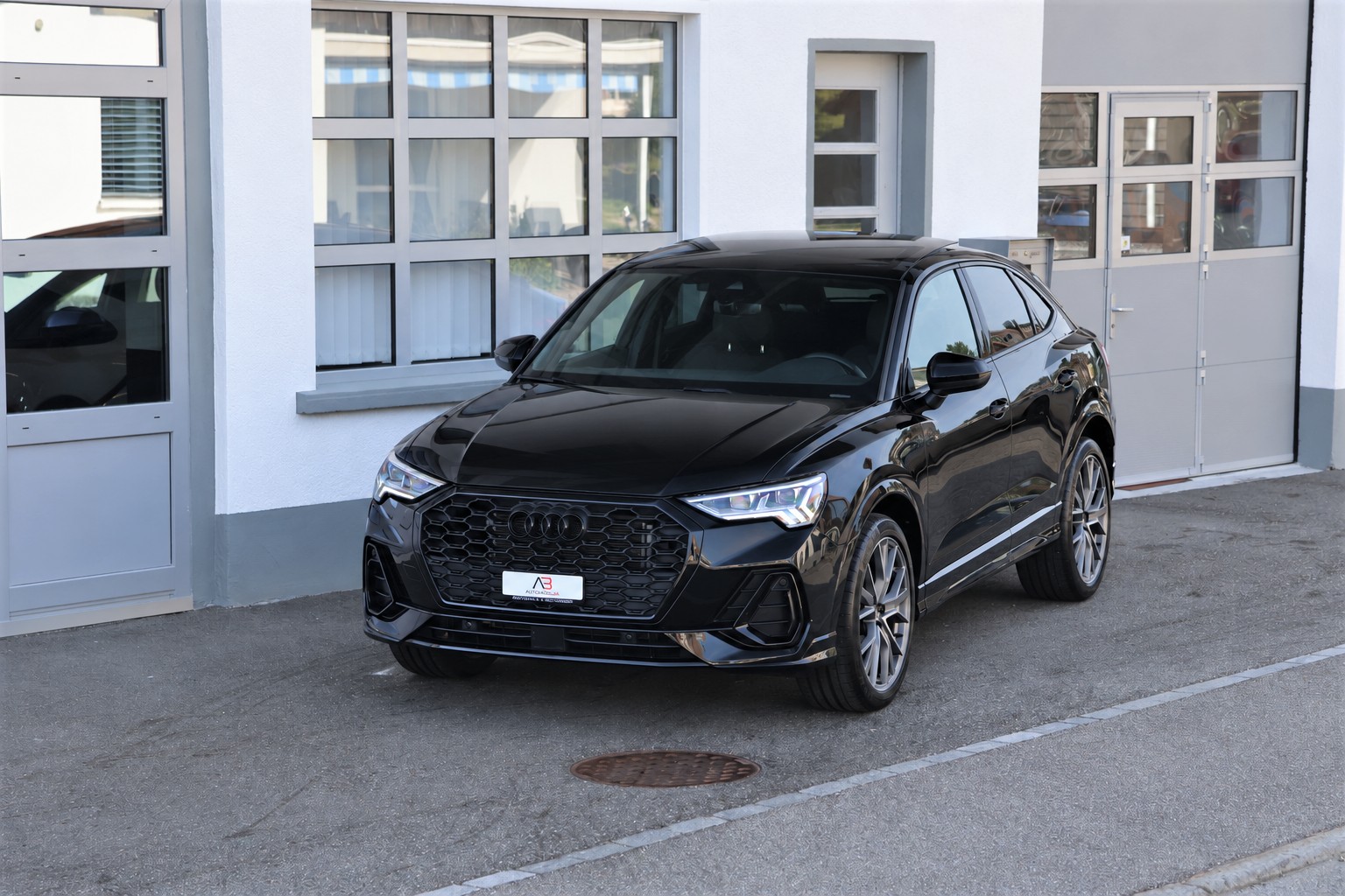 AUDI Q3 Sportback 35 TFSI S line Attraction S-tronic (CH)