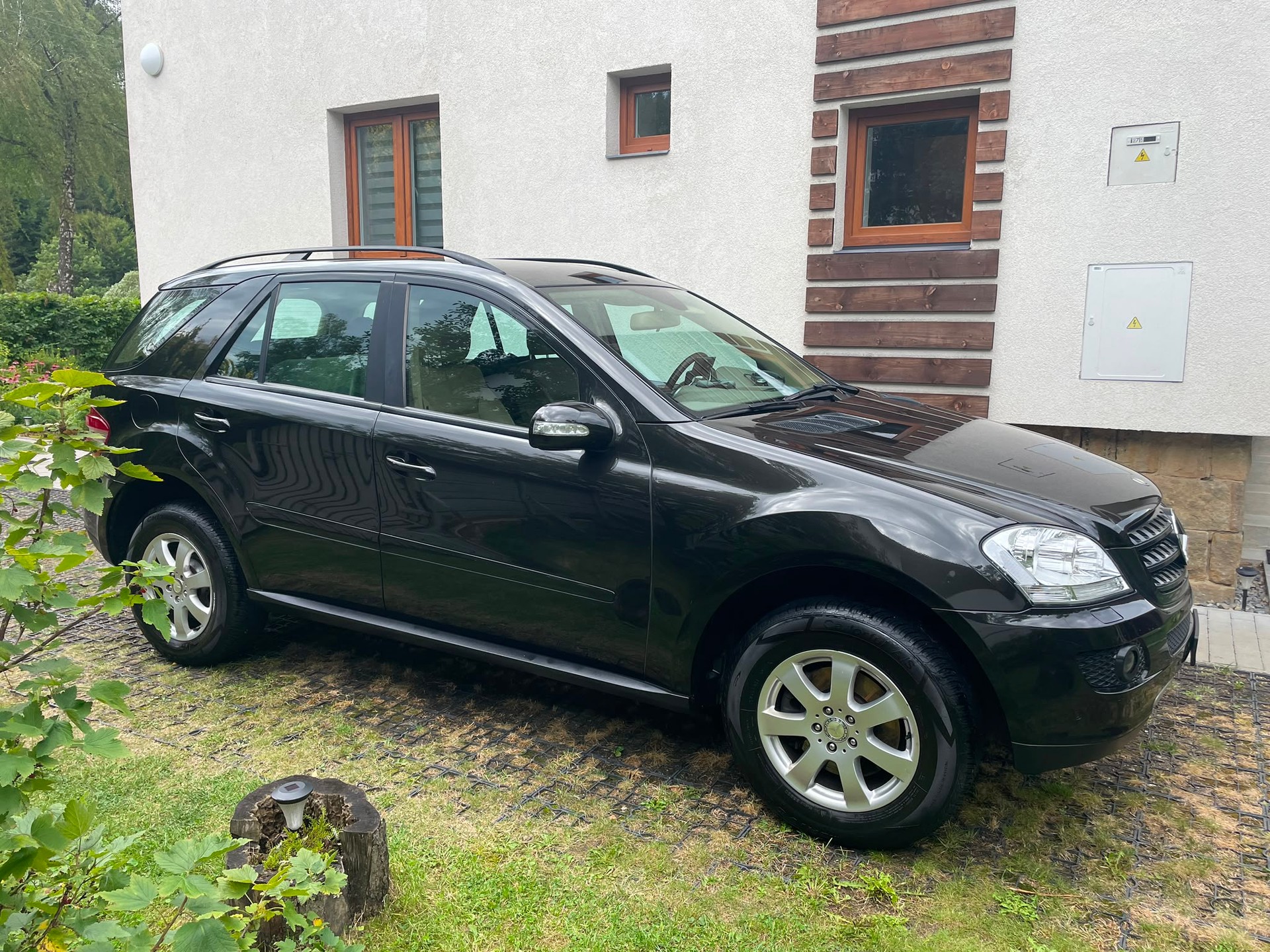 MERCEDES-BENZ ML 320