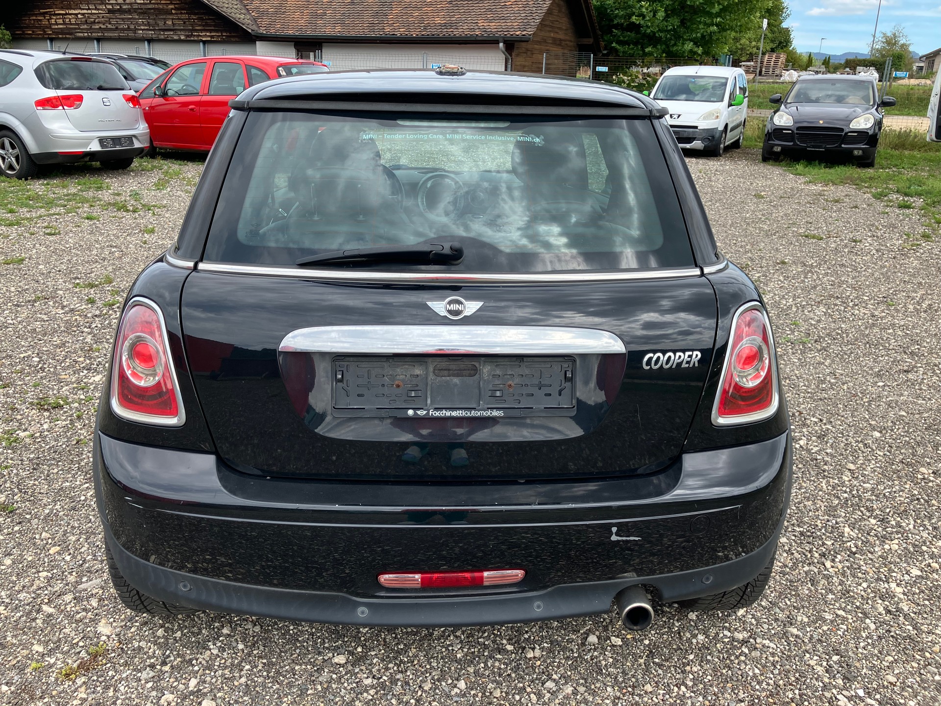 MINI Cooper-image-3
