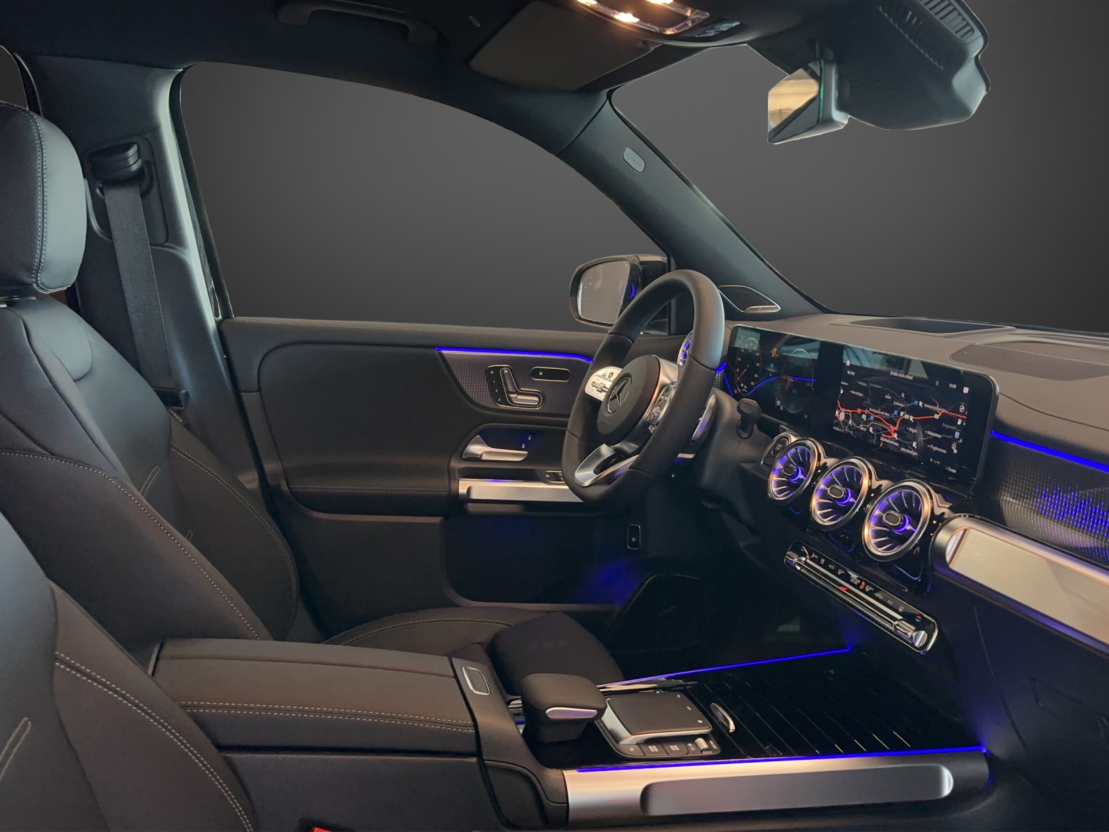 MERCEDES-BENZ EQB 350 4M Swiss Star AMG-image-10