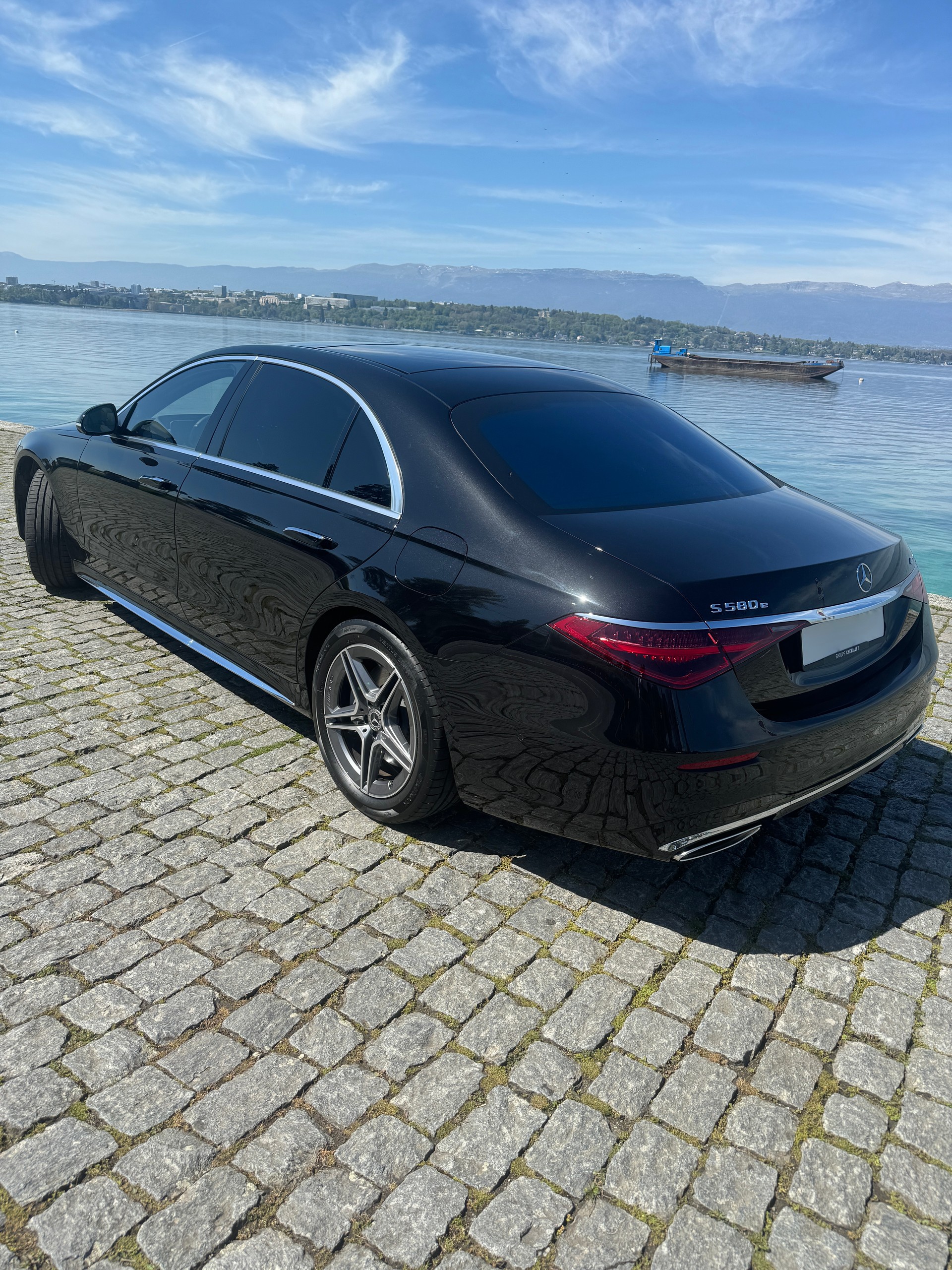 MERCEDES-BENZ S 580 e L 4Matic Business Class 9G-Tronic-image-2