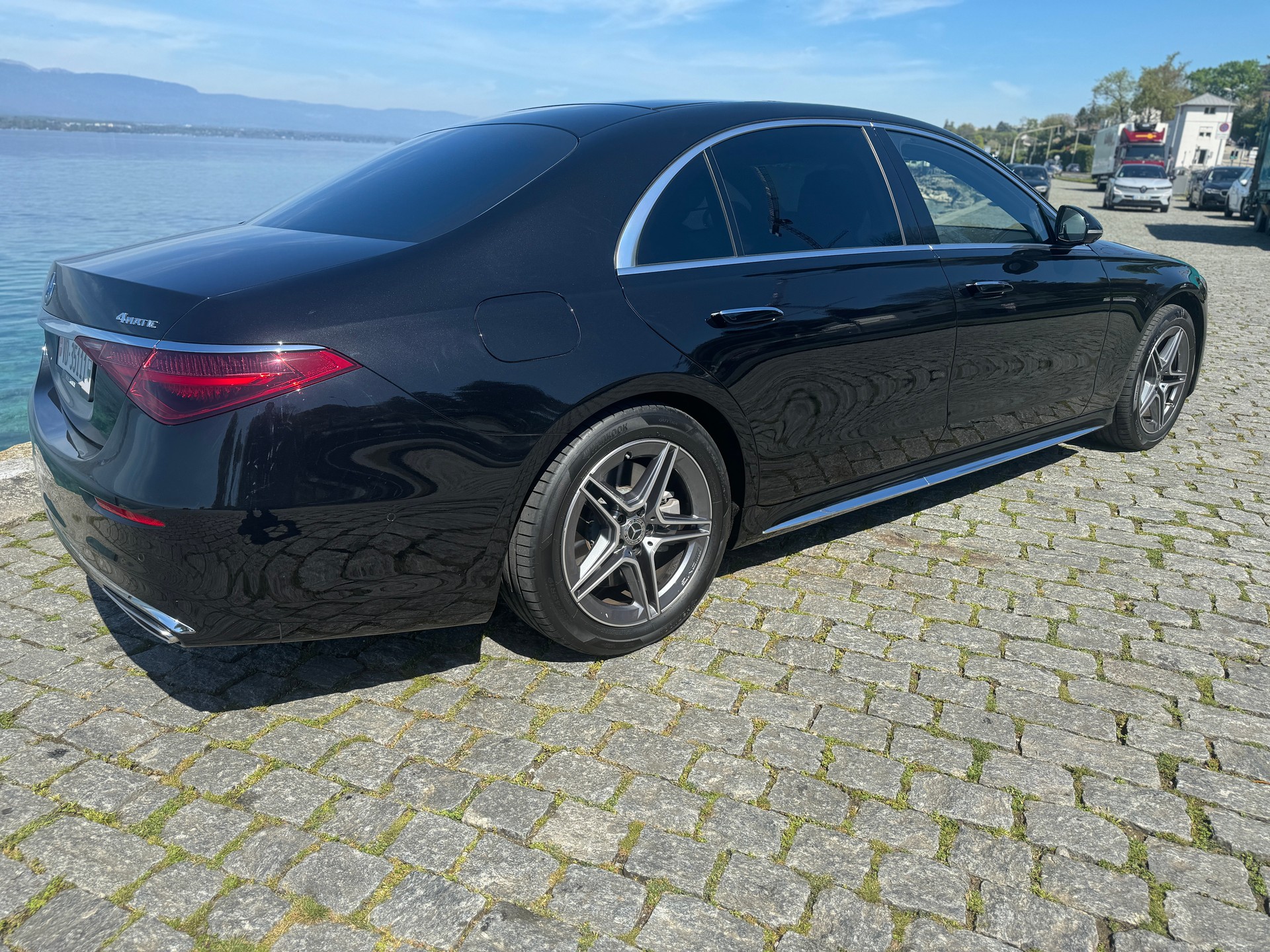 MERCEDES-BENZ S 580 e L 4Matic Business Class 9G-Tronic-image-3