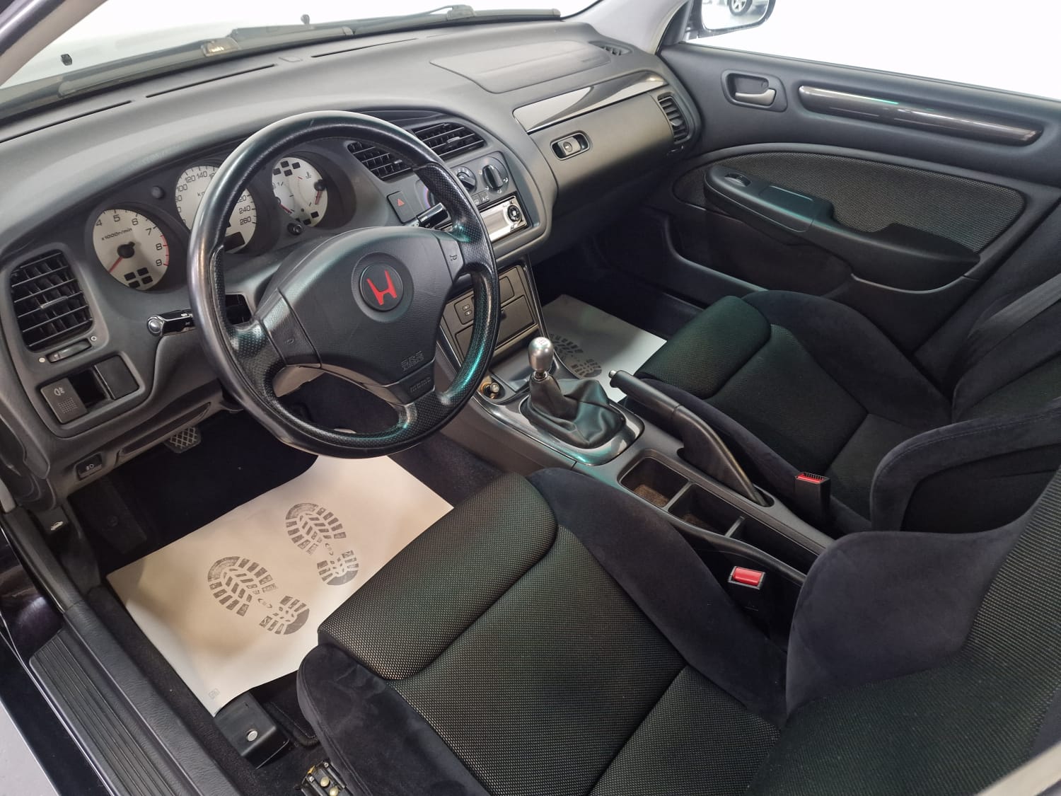 HONDA Accord 2.2i Type-R-image-17