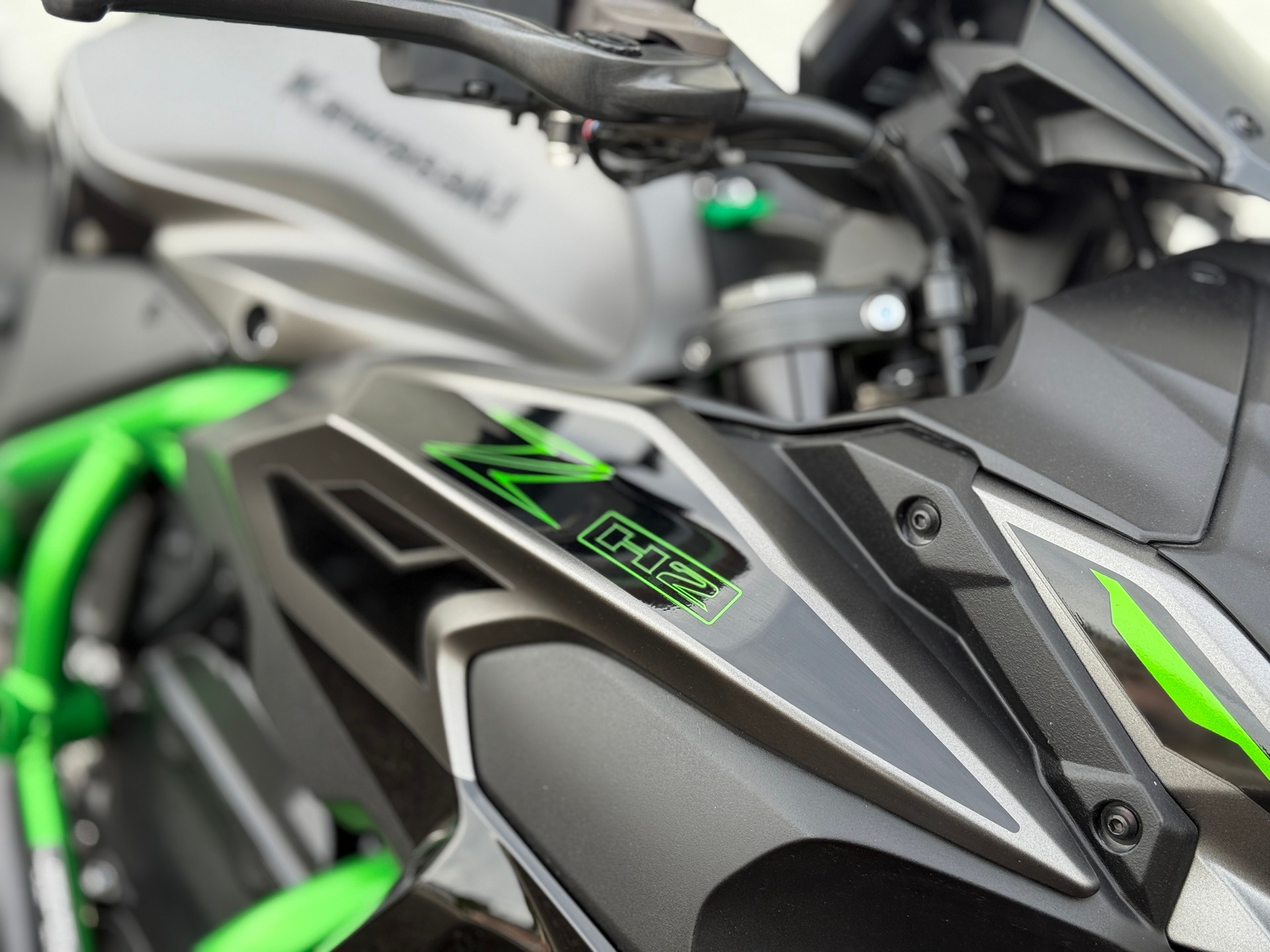 KAWASAKI Z H2-image-6