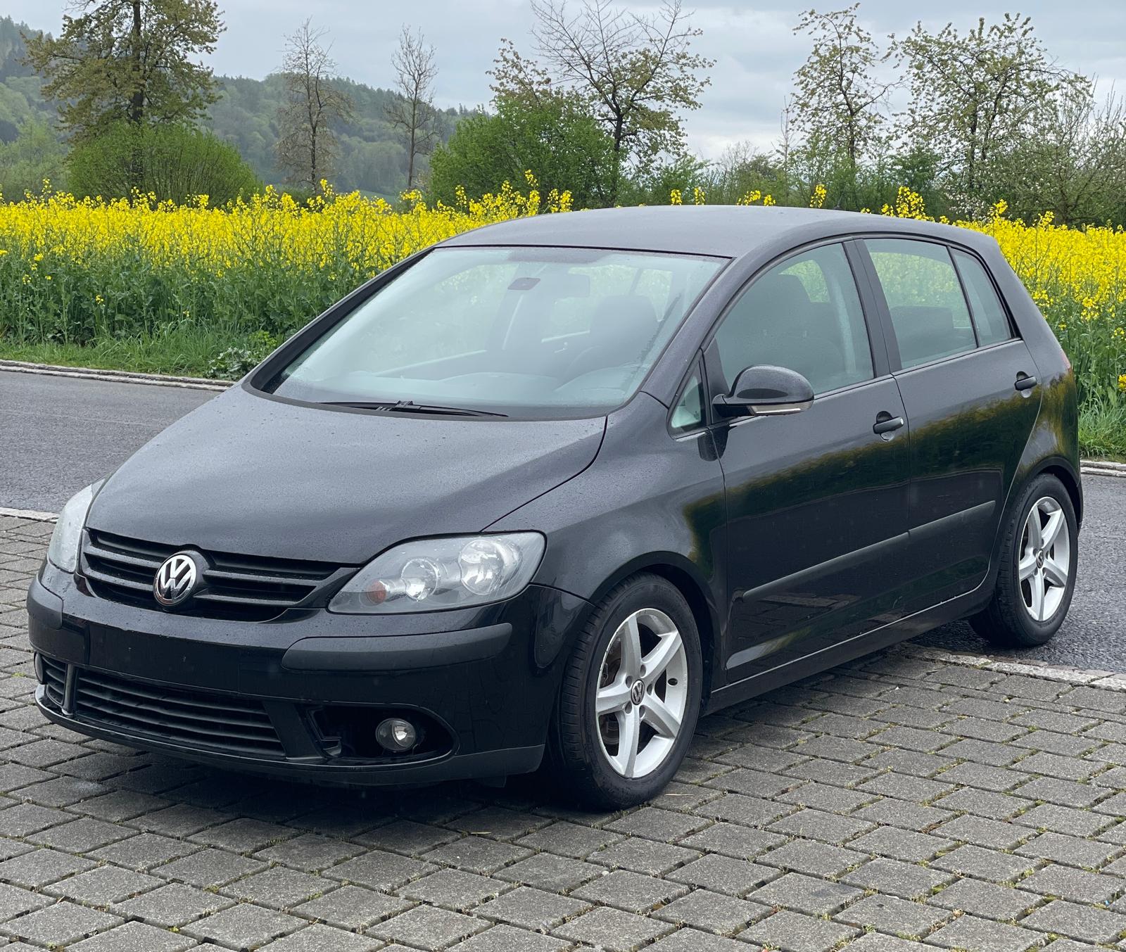 VW Golf Plus 2.0 FSI Comfortline-image-2