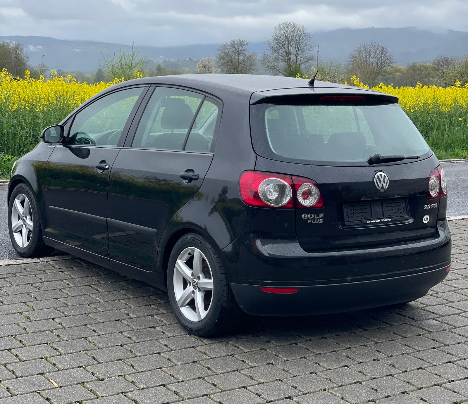 VW Golf Plus 2.0 FSI Comfortline-image-4