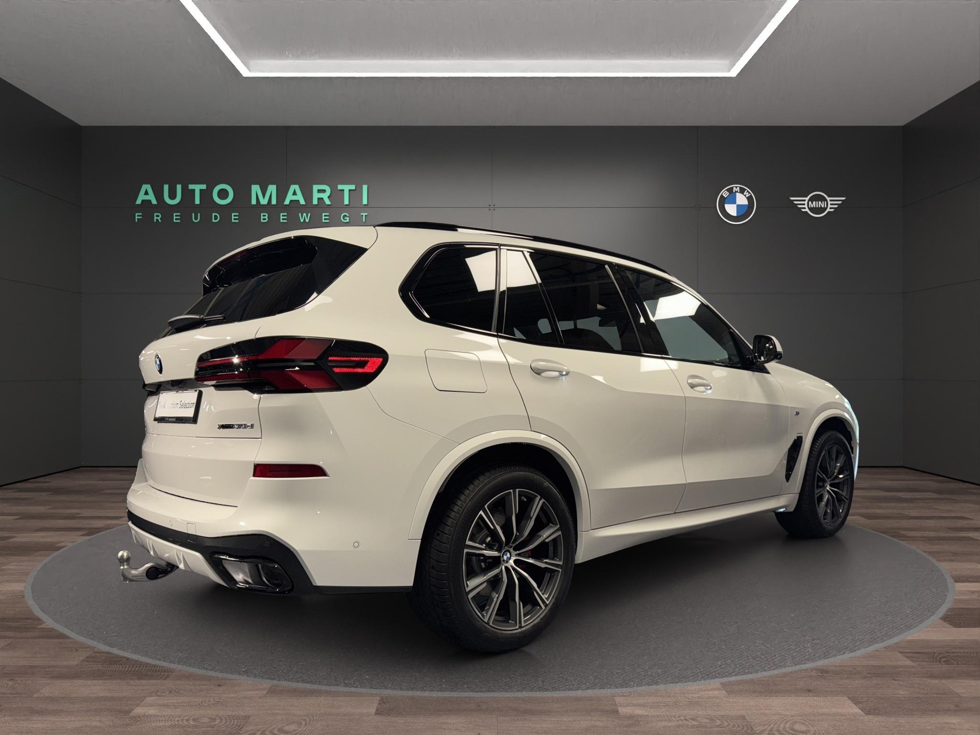 BMW X5 30d xDrive M Sport-showroom-element-3