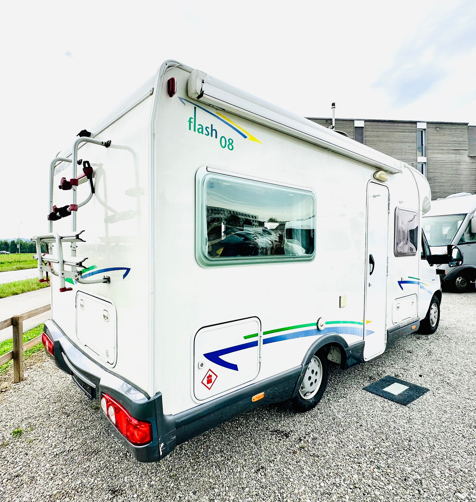 CITROEN 2.8JTD 130PS CHASSON ***Klima, TV**frisch ab MFK-showroom-element-2