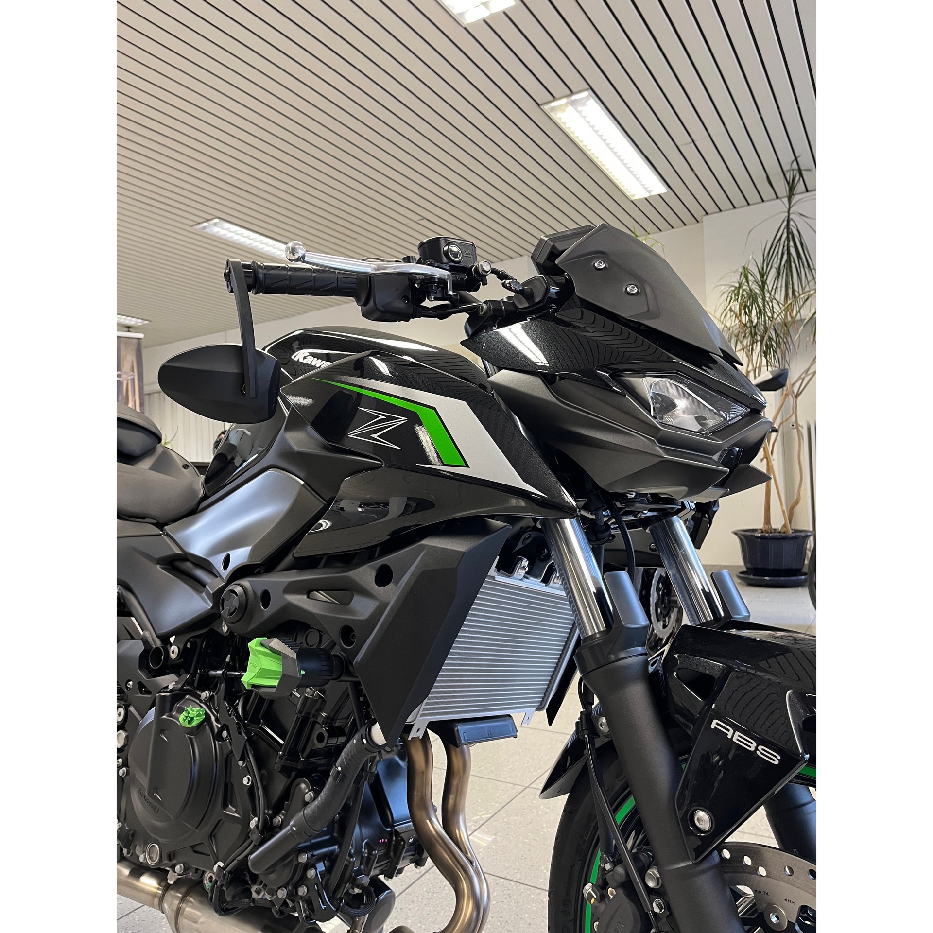 KAWASAKI Z 500-image-5