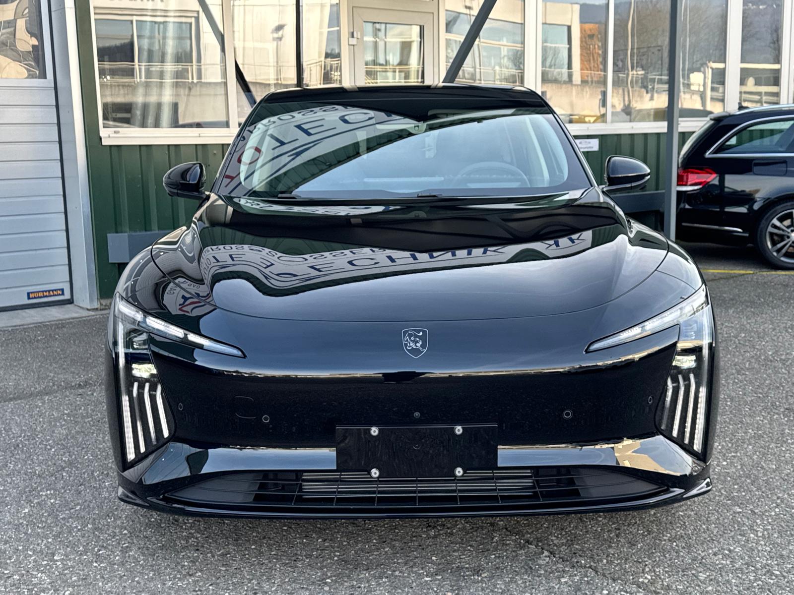 FORTHING 7 REEV 28 kWh Range Extender-showroom-element-1
