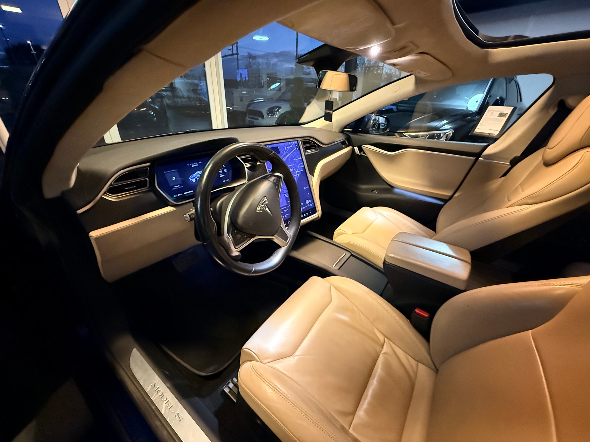TESLA Model S 100 D-image-25