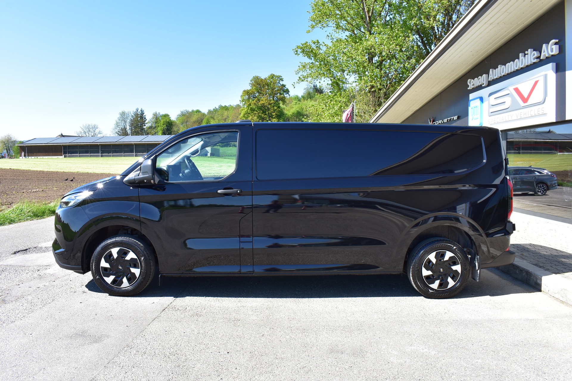 FORD Transit Custom Van 340 L2H1 83kWh Trend-image-3