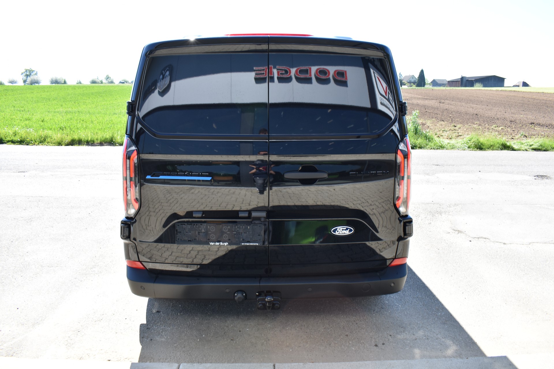 FORD Transit Custom Van 340 L2H1 83kWh Trend-image-5
